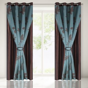 ZASŁONY ZACIEMNIAJĄCE DO SYPIALNI – DLACZEGO WARTO W NIE INWESTOWAĆ