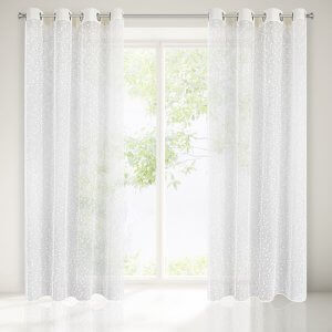 JAK CZĘSTO PRAĆ FIRANKI, ABY ZAWSZE WYGLĄDAŁY JAK NOWE?