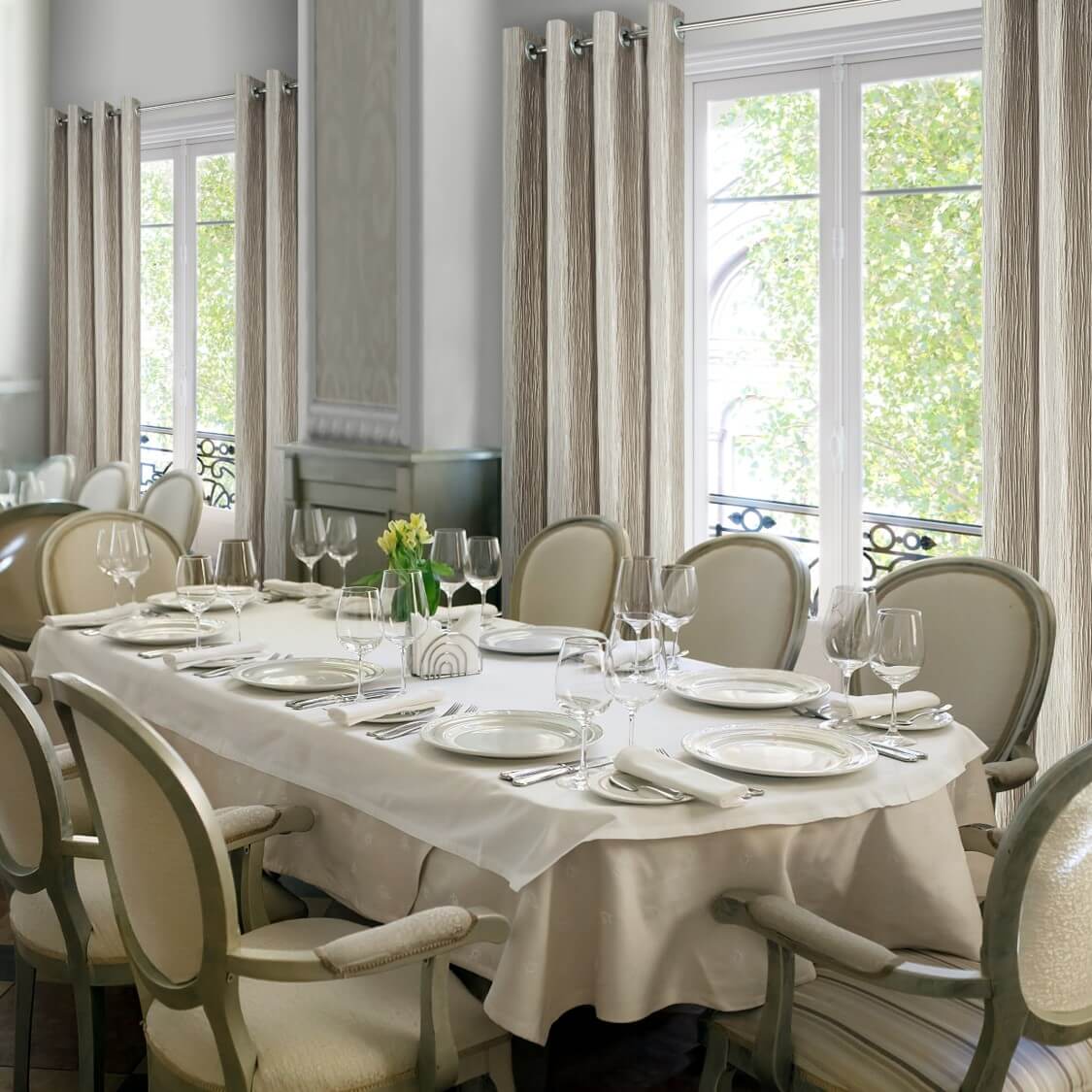 Komunia, przyjęcie komunijne w domu - dekoracje, ozdoby na stół komunijny Eurofirany