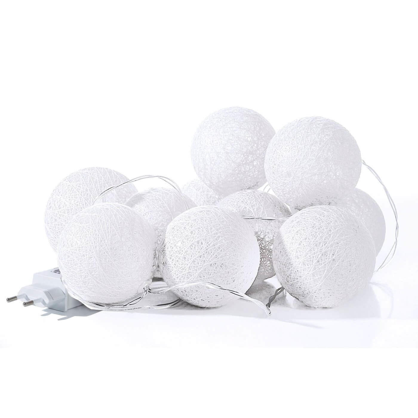 kino letnie cotton balls eurofirany