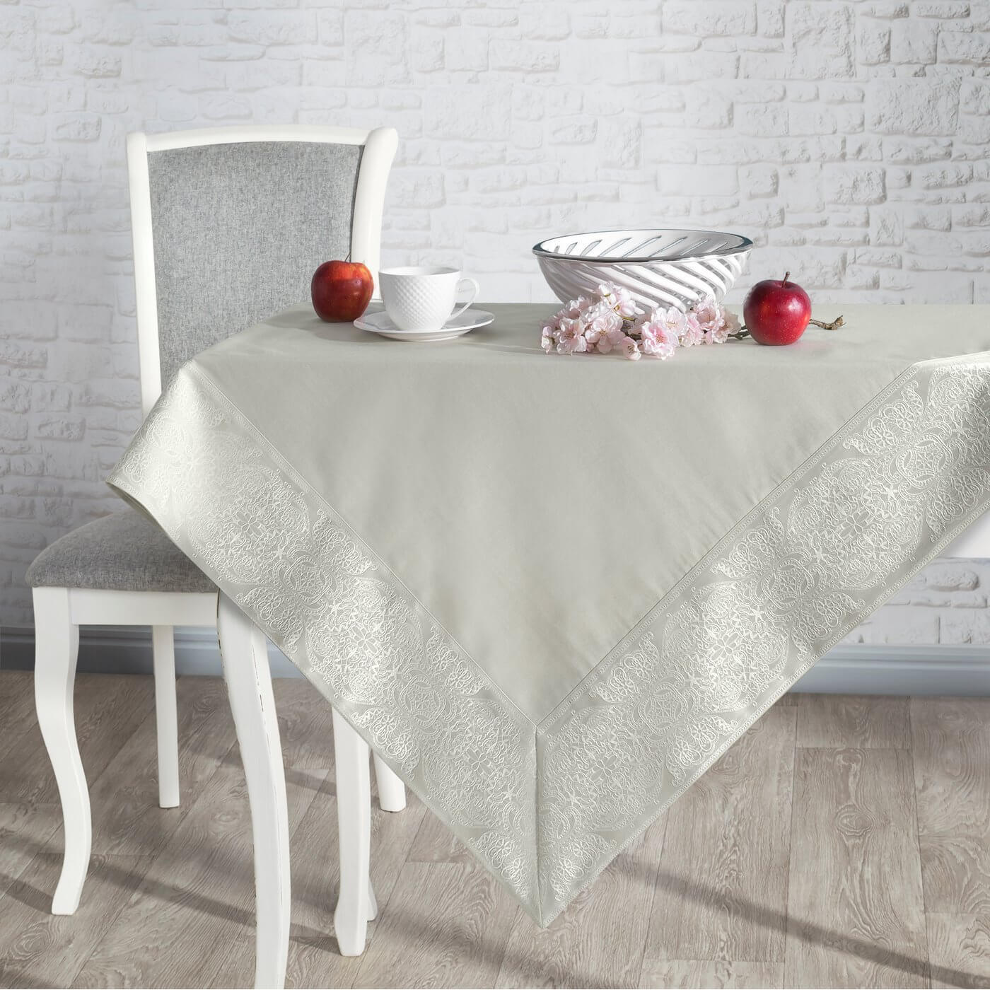 Nakrywamy do stołu eurofirany