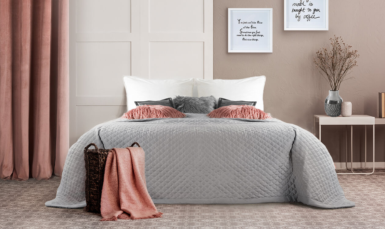 Jak dopasować rozmiar narzuty na łóżko? – Poradnik