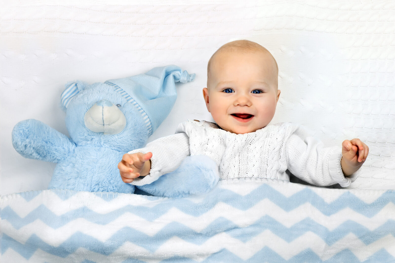 kiedy dac dziecku poduszke do spania