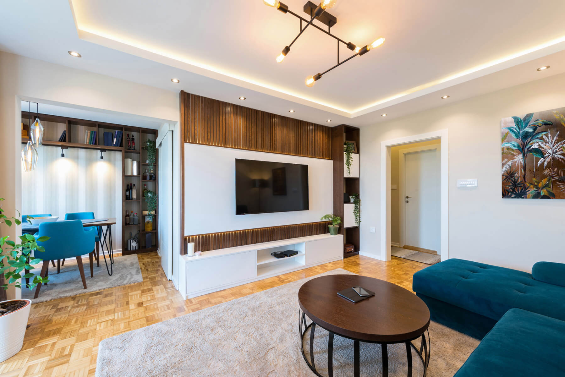 Jak rozmieścić halogeny w suficie podwieszanym