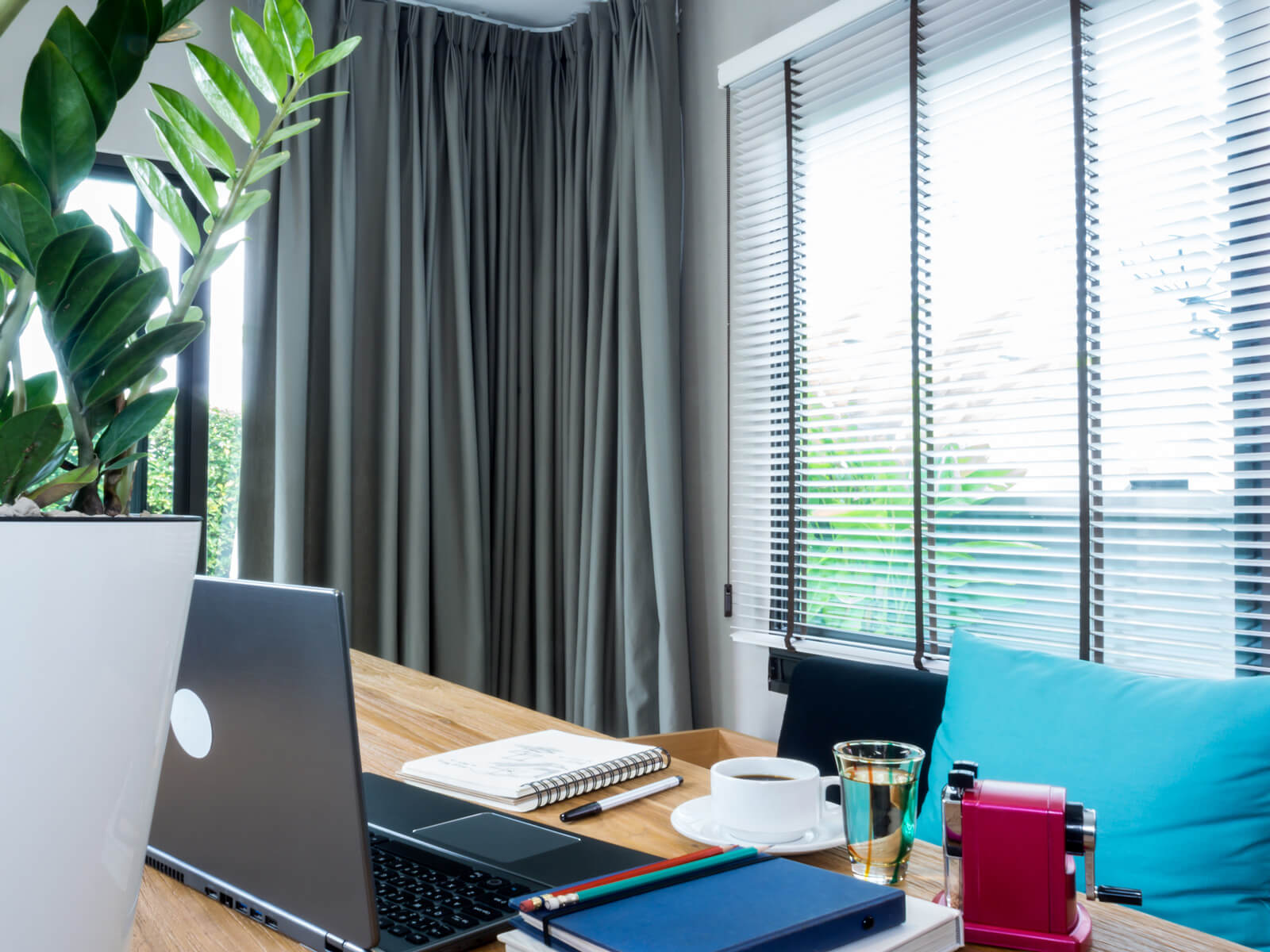 jak domowym sposobem ochłodzić mieszkanie