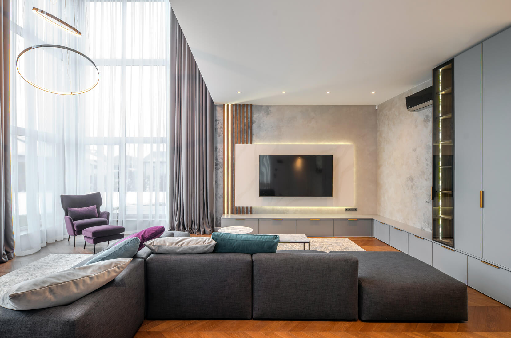 Dekoracyjne ściany w salonie