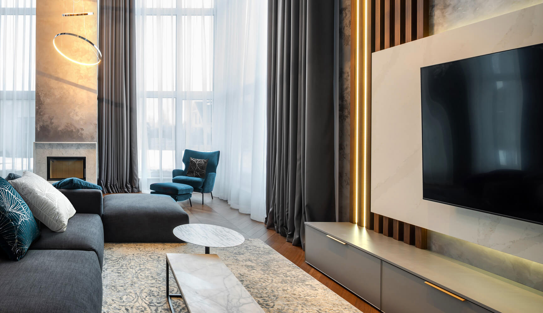 co na sciane za telewizorem