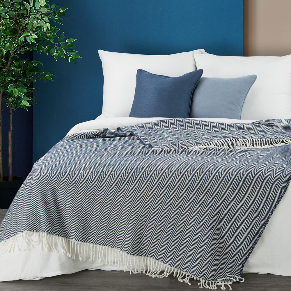 sypialnia w stylu śródziemnomorskim