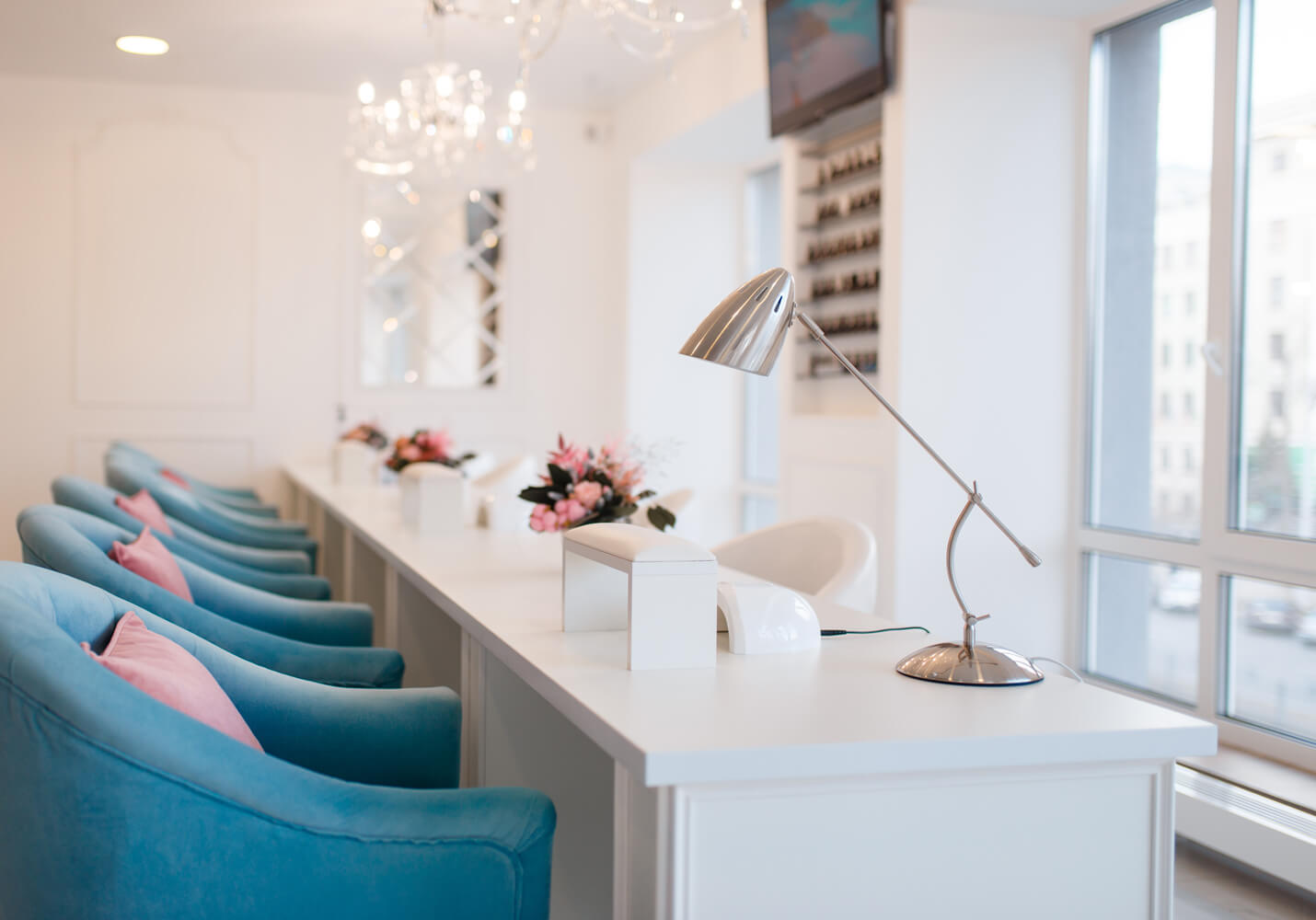 Jak urządzić mały salon kosmetyczny