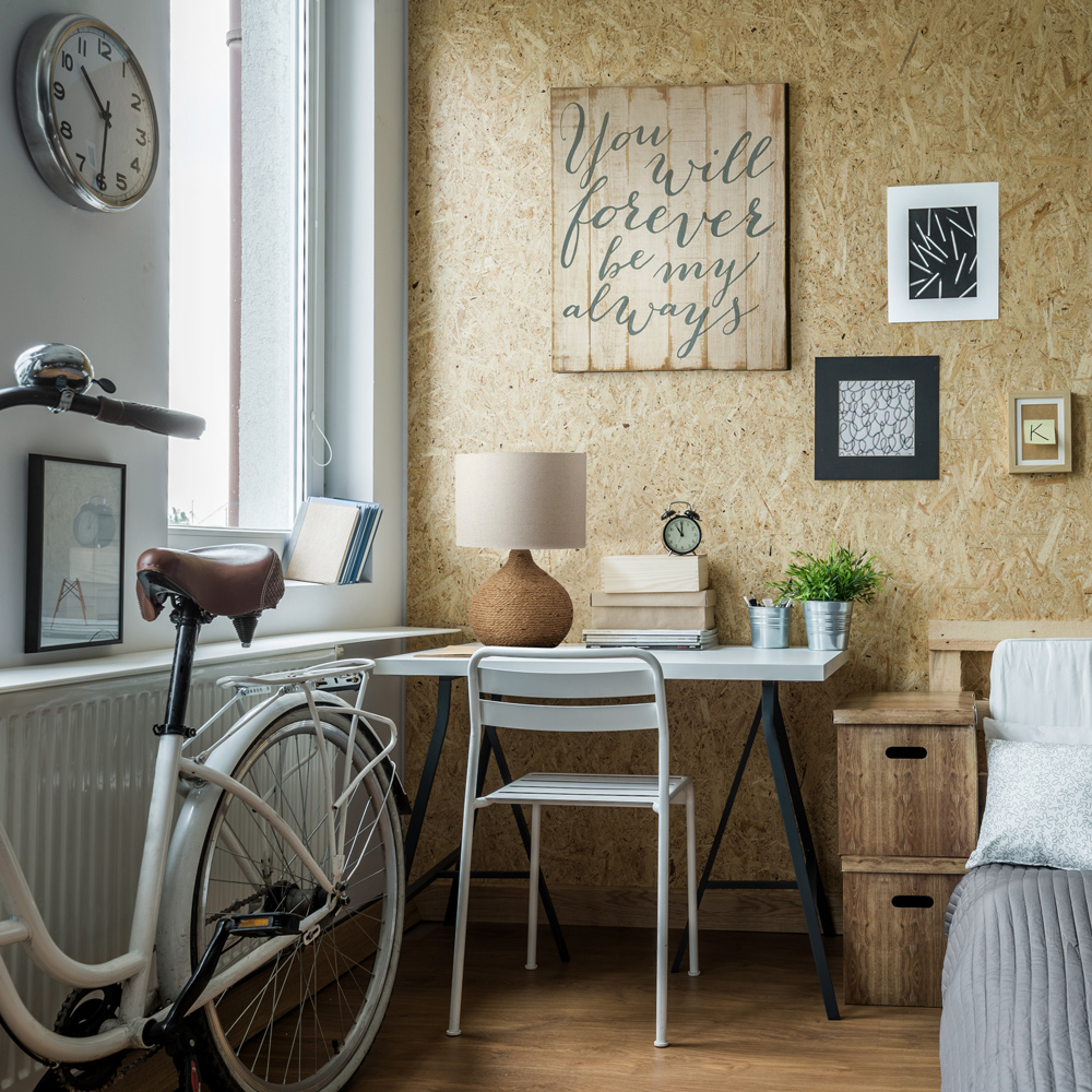 Jak ozdobić ścianę w pokoju młodzieżowym