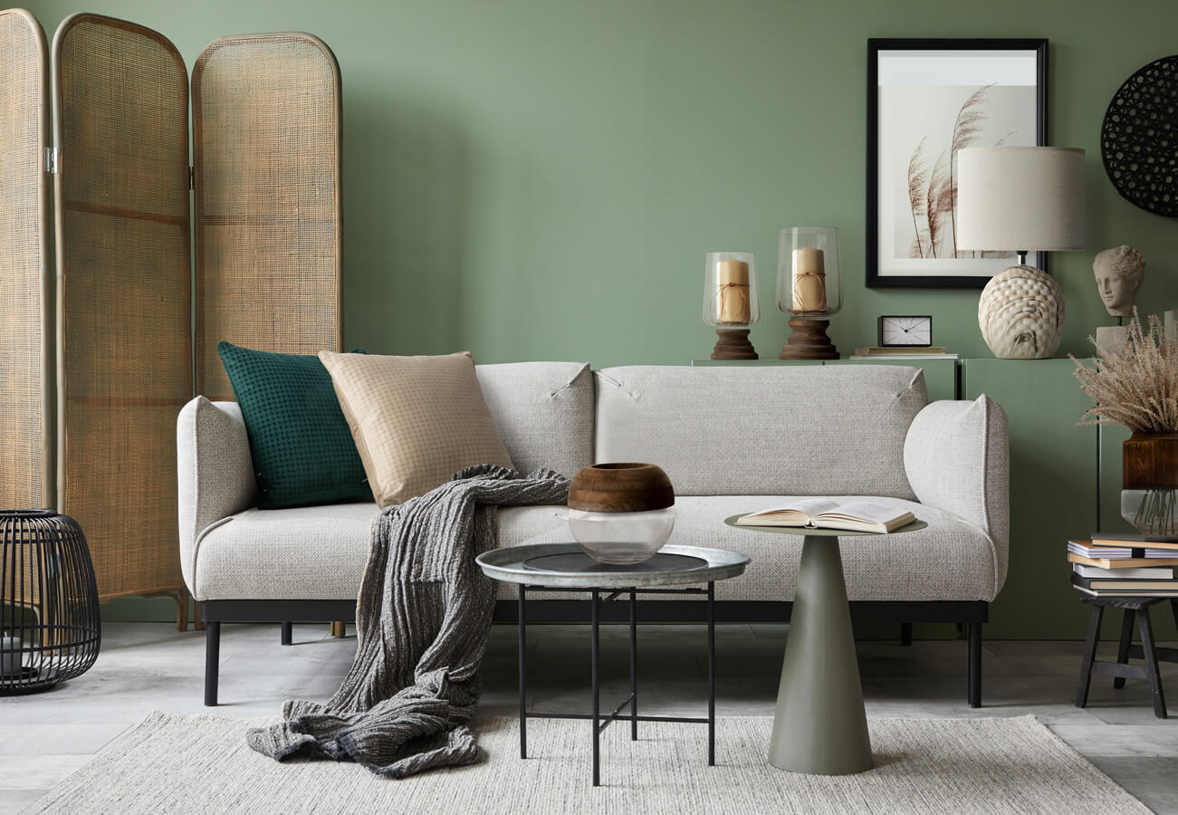 jakie poduszki do szarej kanapy