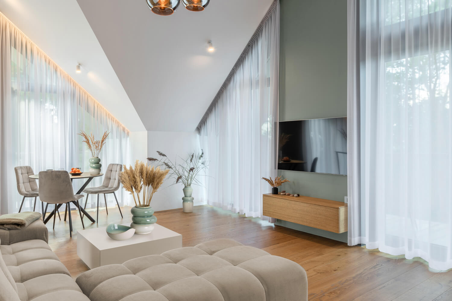 Jaki kolor pasuje do kremowego