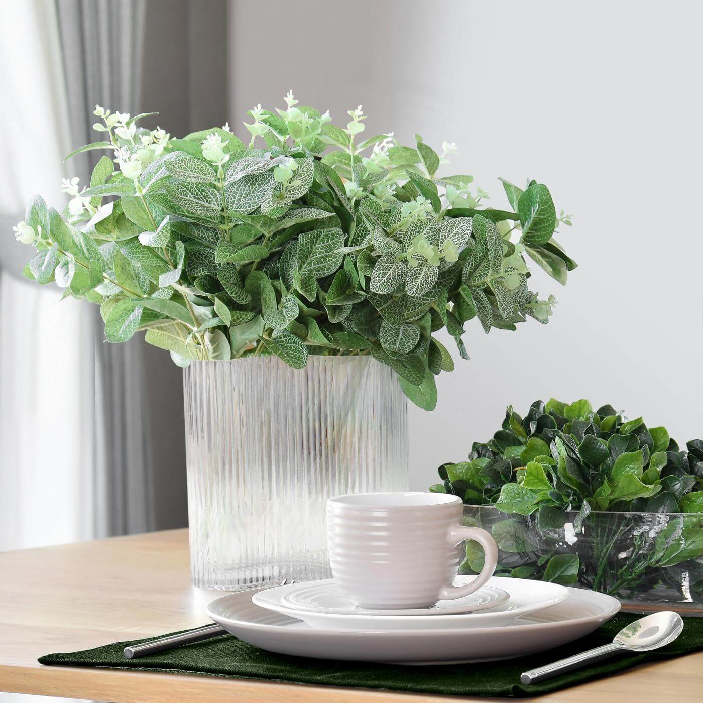 jak ozdobić okno na wielkanoc