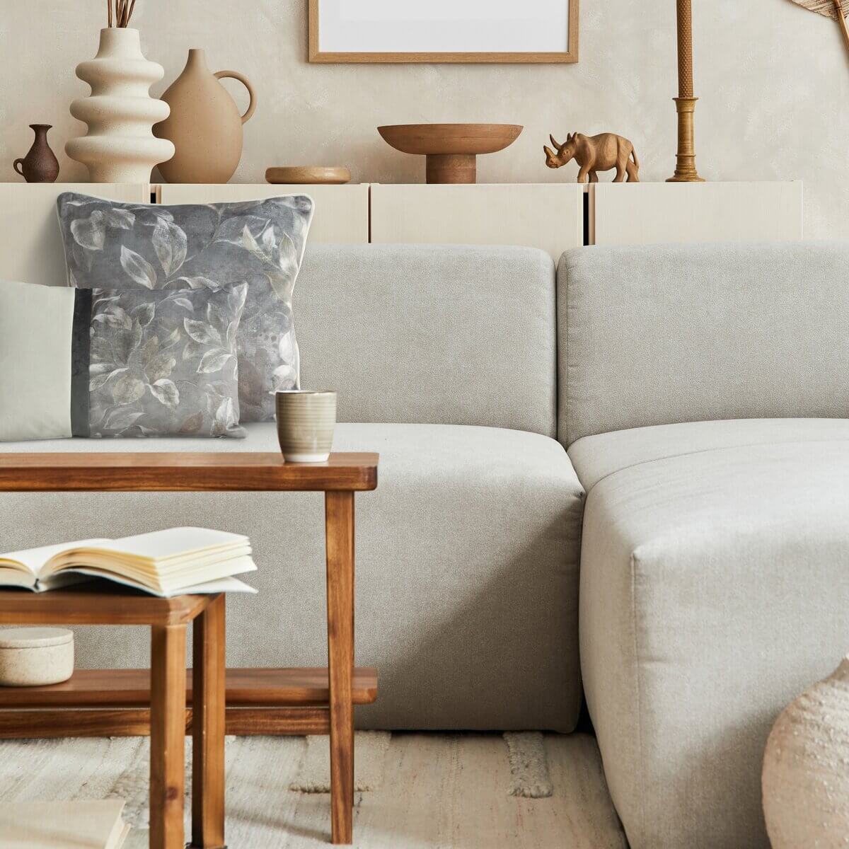 czy szary pasuje do beżu