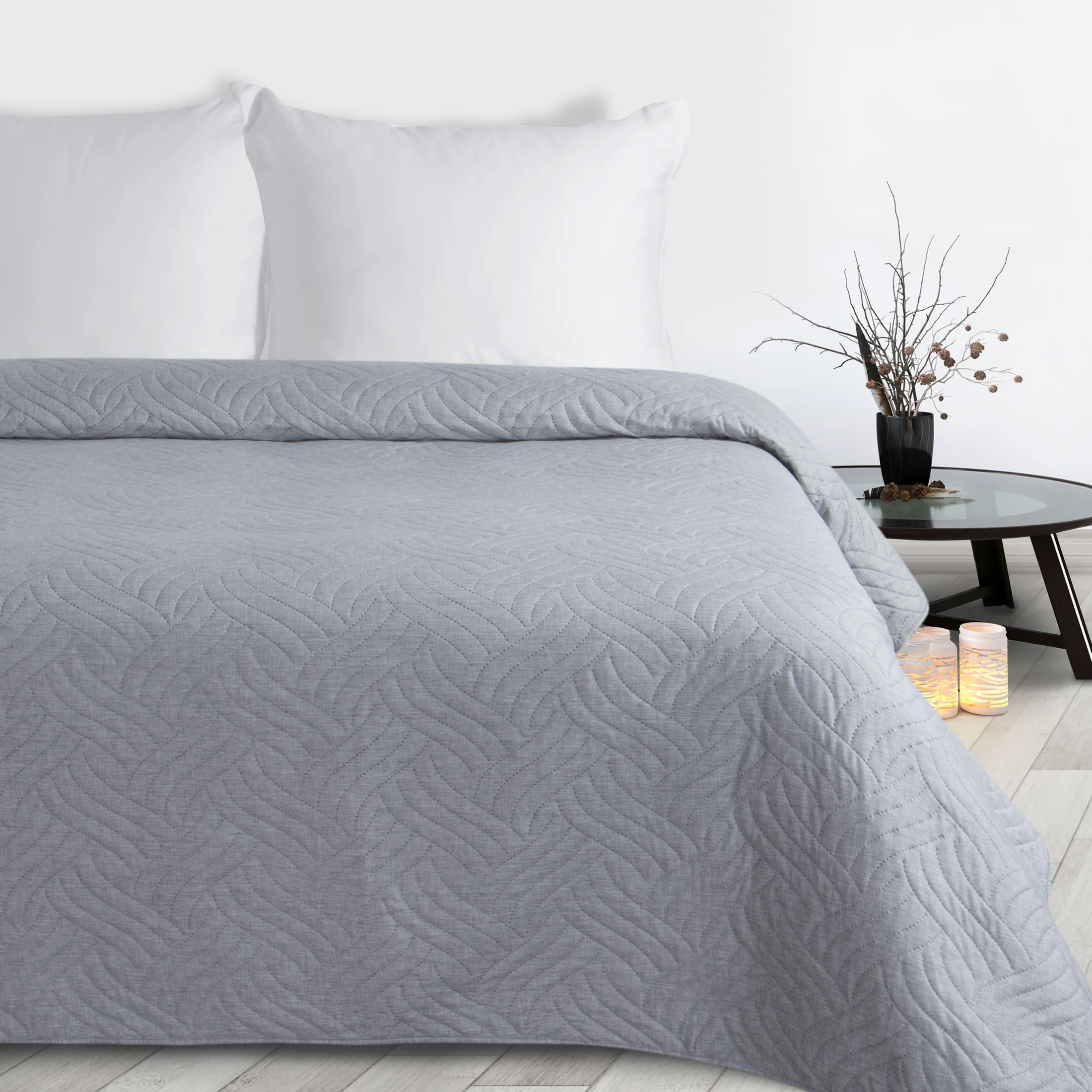 Narzuta imitująca len srebrna 200x220 cm pikowana metodą hot press w geometryczny wzór LEN Design 91 | eurofirany