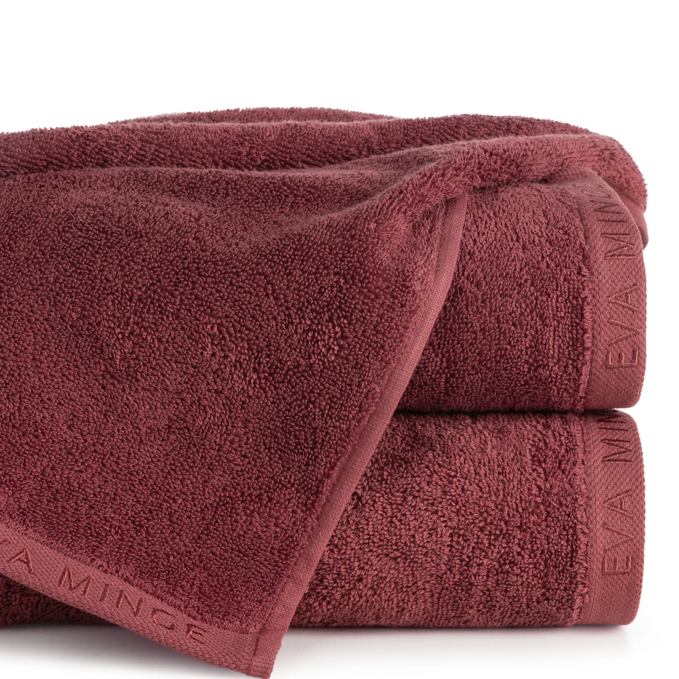 Ręcznik kąpielowy 50x90 cm bawełniany kolor ceglasty z haftowanym logiem Eva Minge 550 g/m2 VENUS