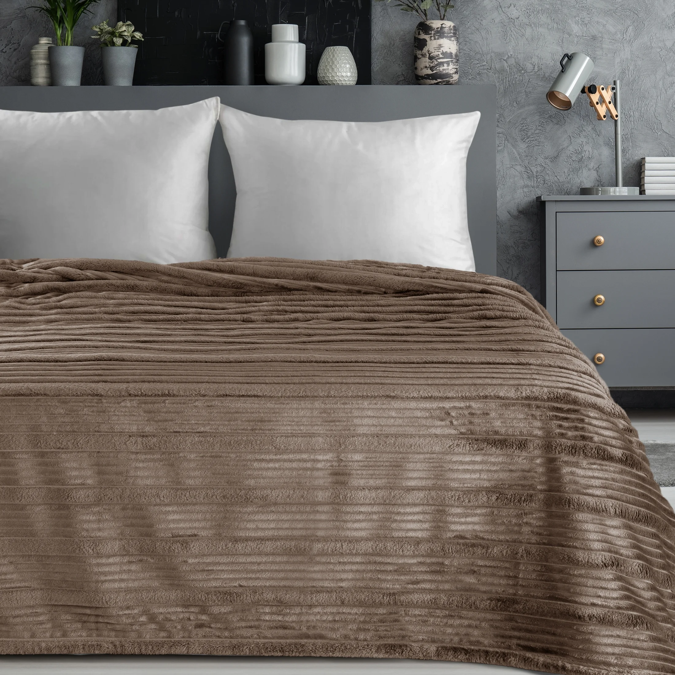 Koc 200x220 cm beżowy, typu flano z wzorem 3D NINA