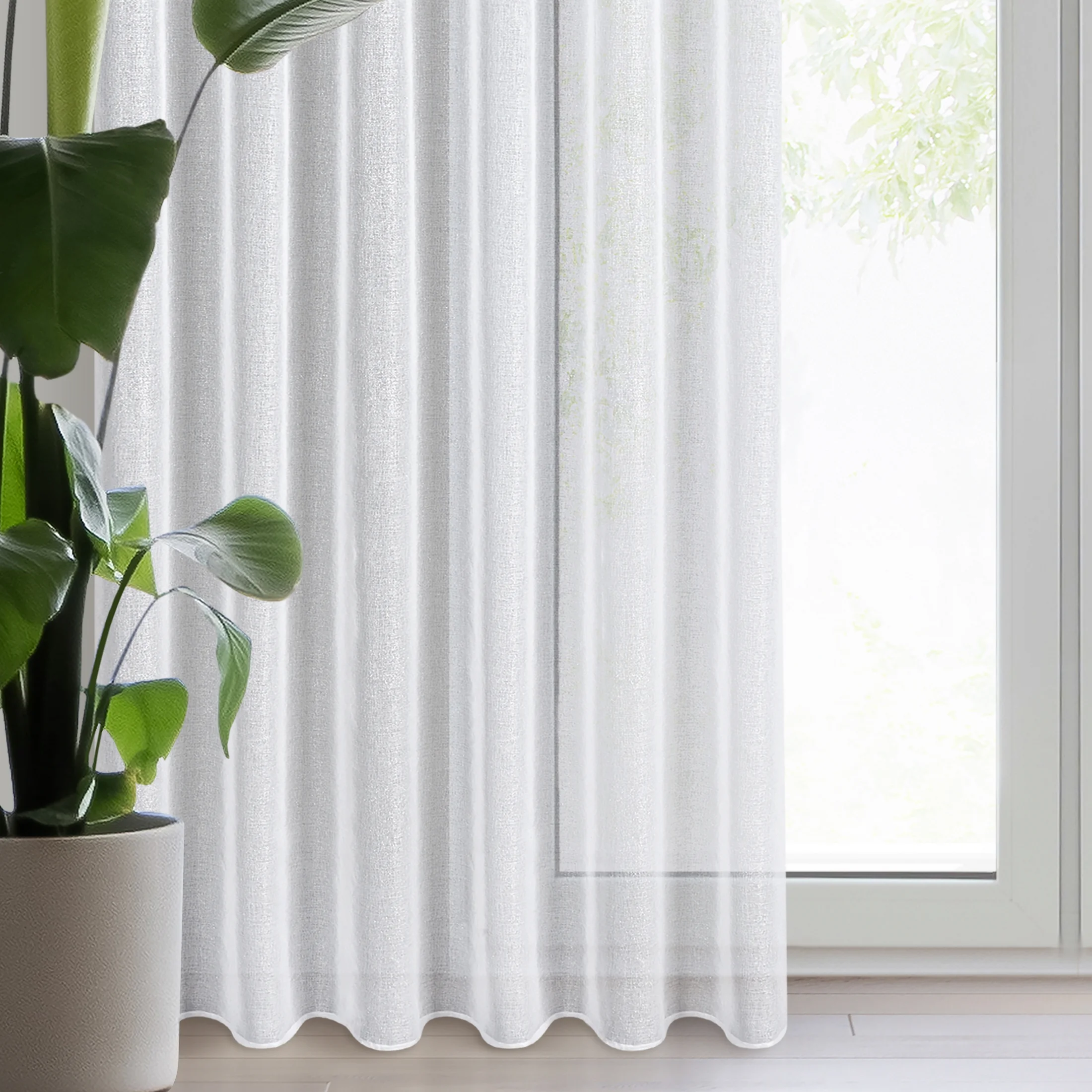 Firana biało, srebrna z gładkiej etaminy z efektem połysku 140x270 cm taśma LENA | eurofirany