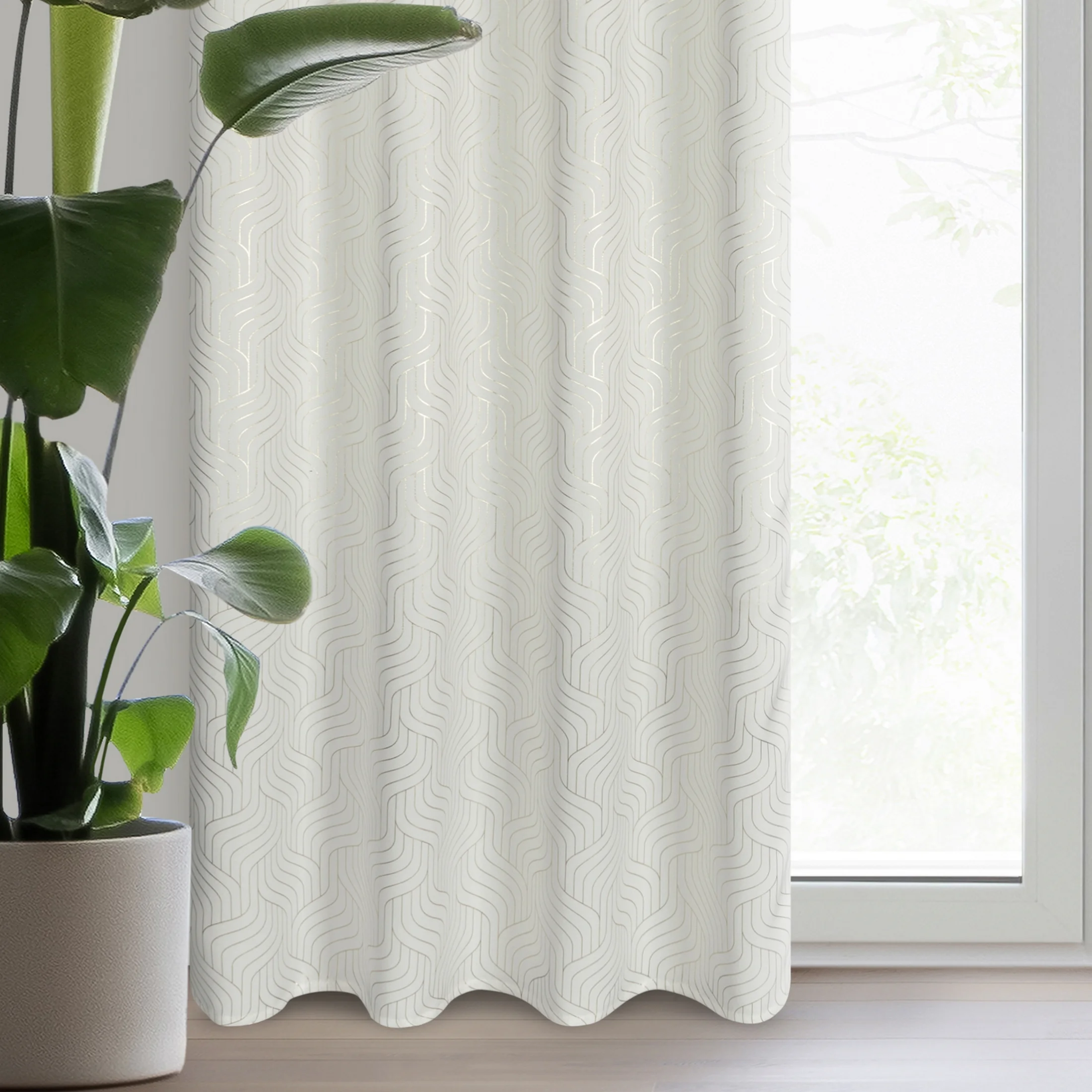 Zasłona biało, szampańska z tkaniny typu - BLACKOUT 140x250 cm przelotka - OLETA | eurofirany