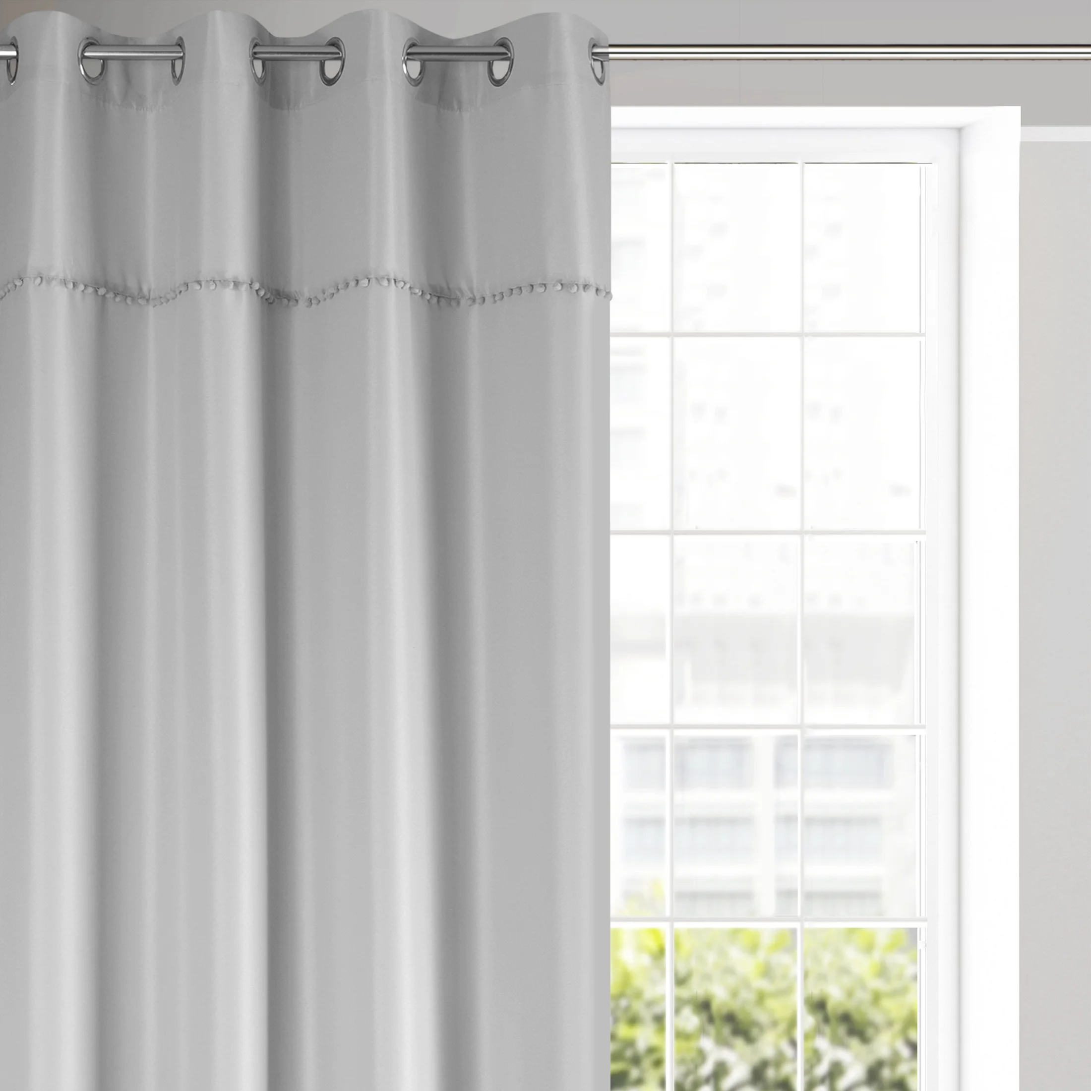 Zasłona stalowa z pomponami z matowej tkaniny 135x260 cm przelotka - DEFNE | eurofirany