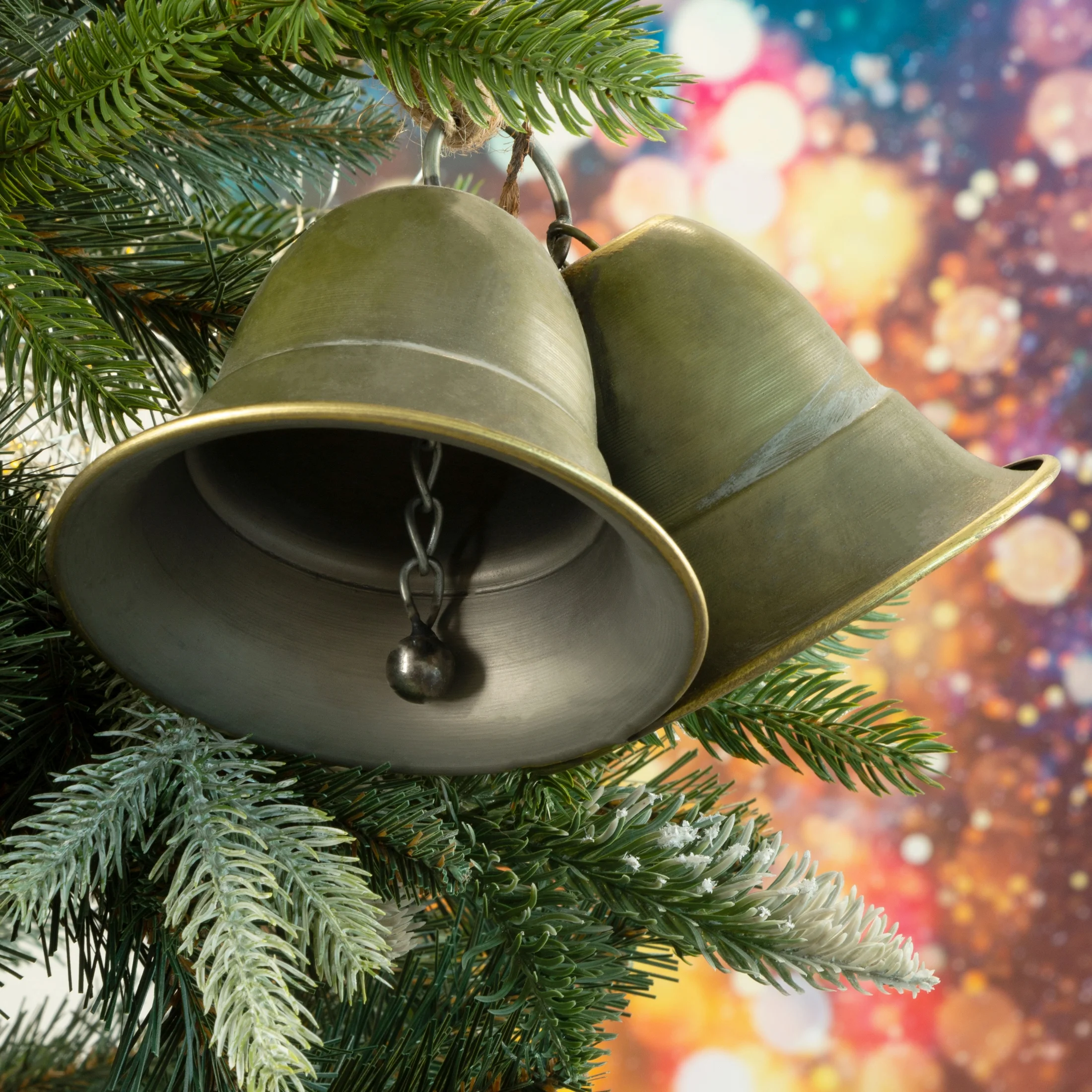 Ozdoba choinkowa dzwoneczek z ozdobnym sznurkiem jutowym | eurofirany