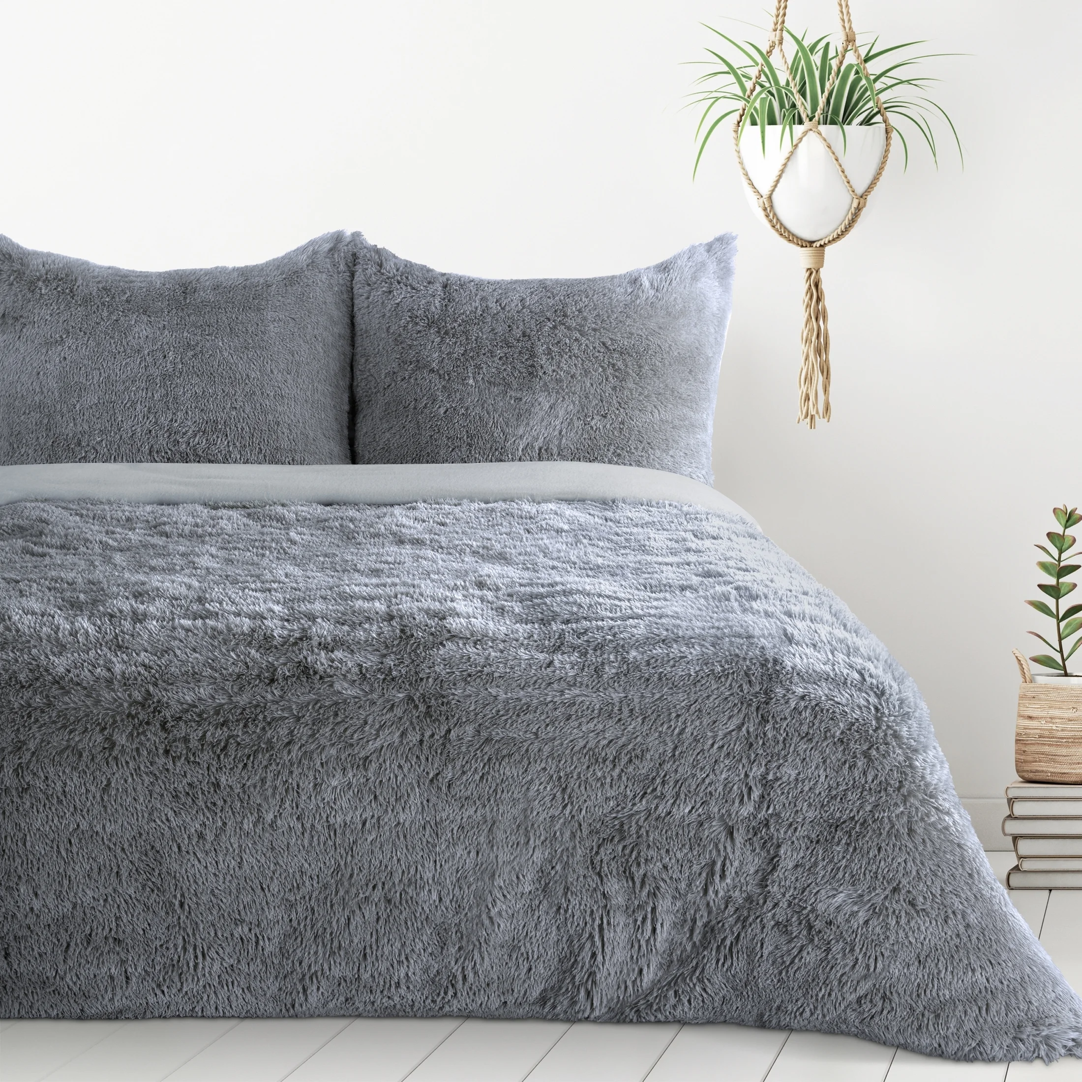 Pościel 220x200 cm z polaru kolor srebrny gładka TIFFANY Design 91 |