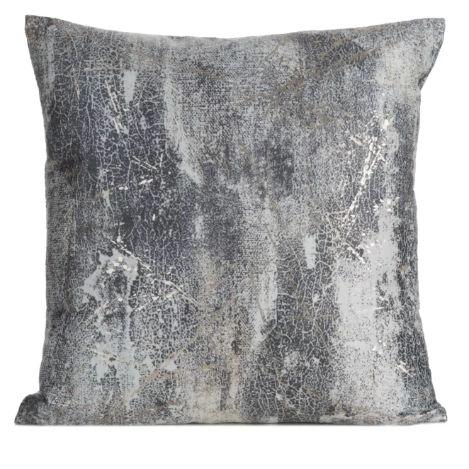 Poszewka na poduszkę 45x45 cm welwetowa srebrna zdobiona metalicznym wzorem ESTER