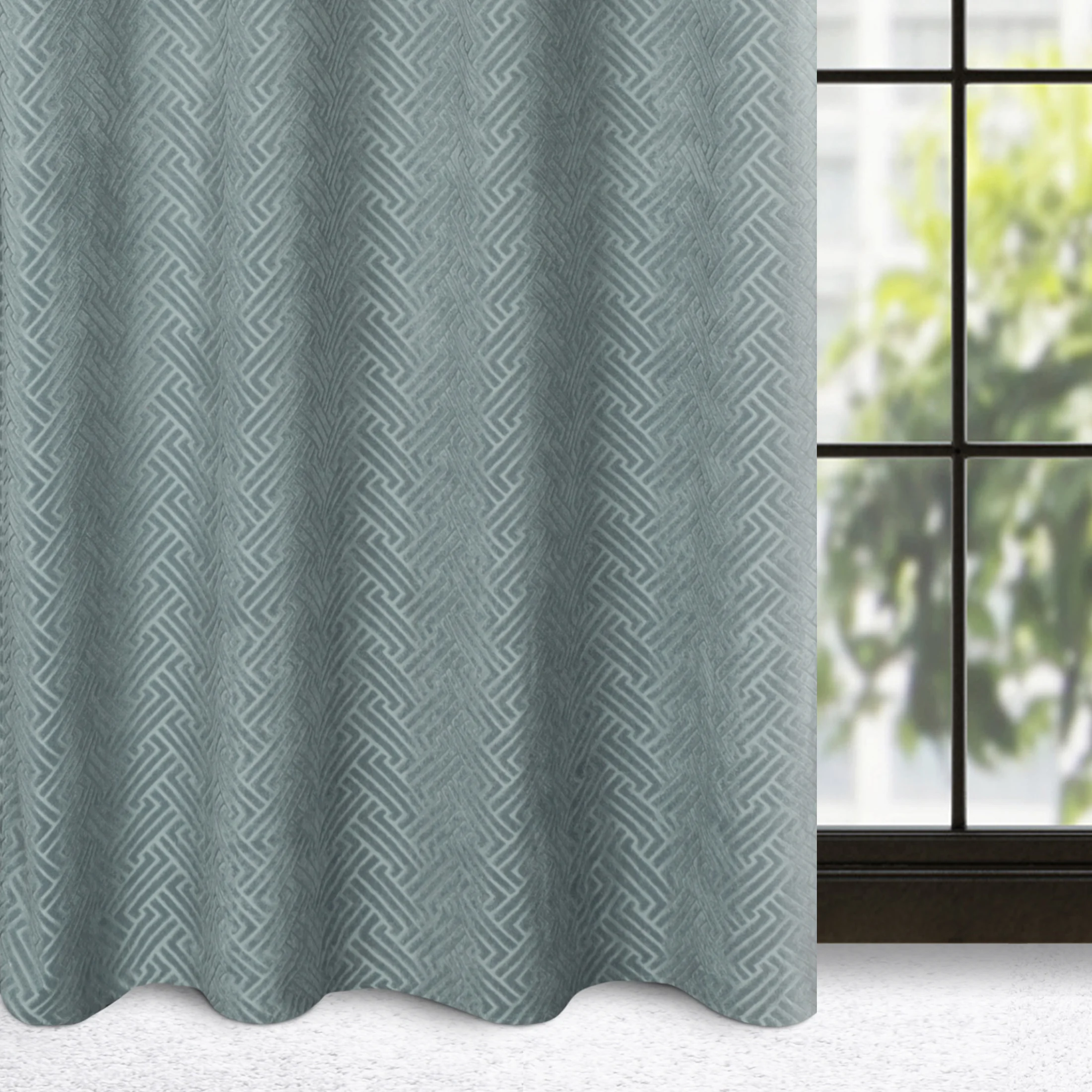 Zasłona stalowa z żakardowym geometrycznym wzorem z matowego welwetu 140x250 cm przelotka - ISLA | eurofirany