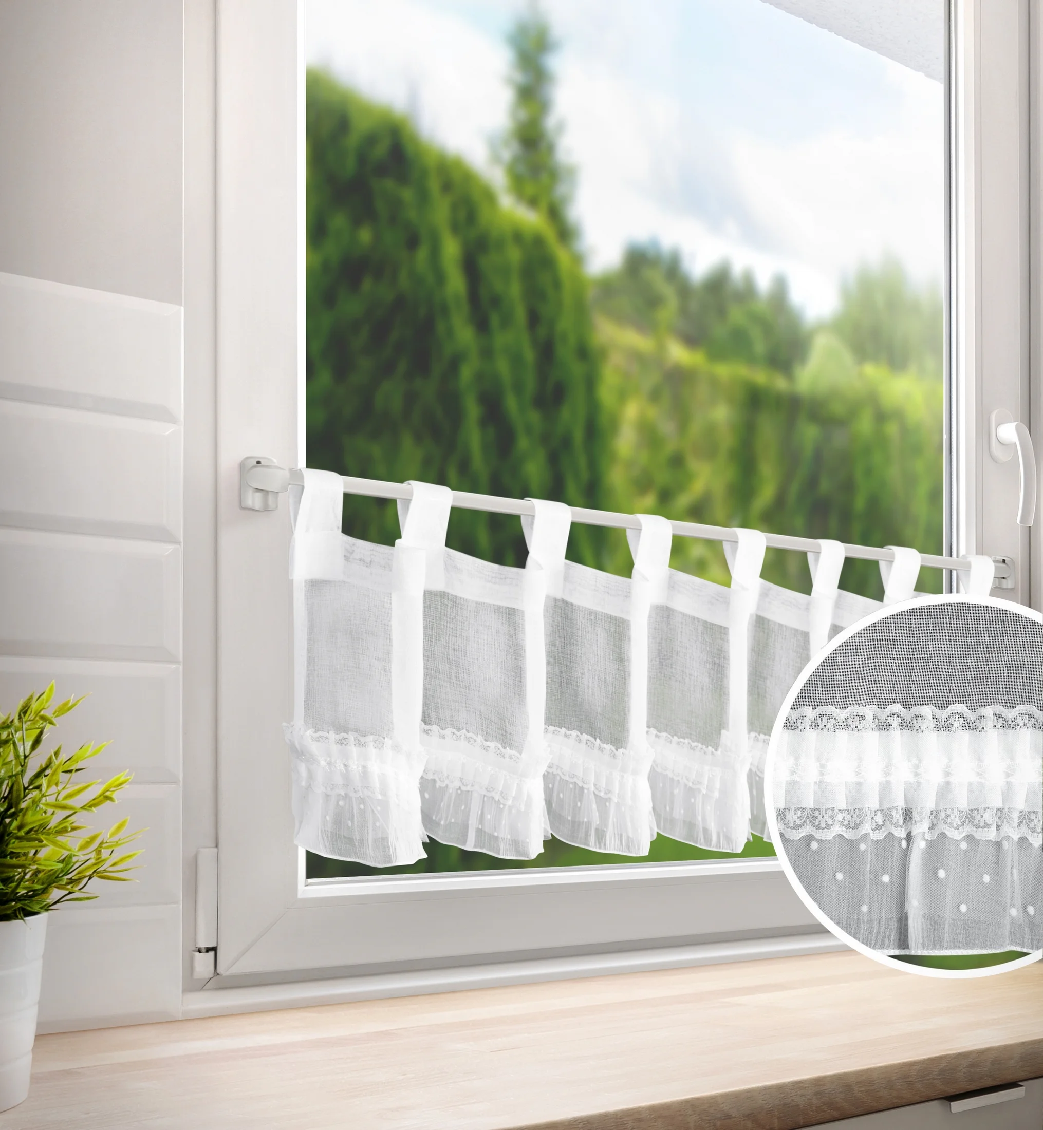 Zazdrostka biała z etaminy zdobiona aplikacją z dodatkiem perełek 150x30 cm szelki MARY