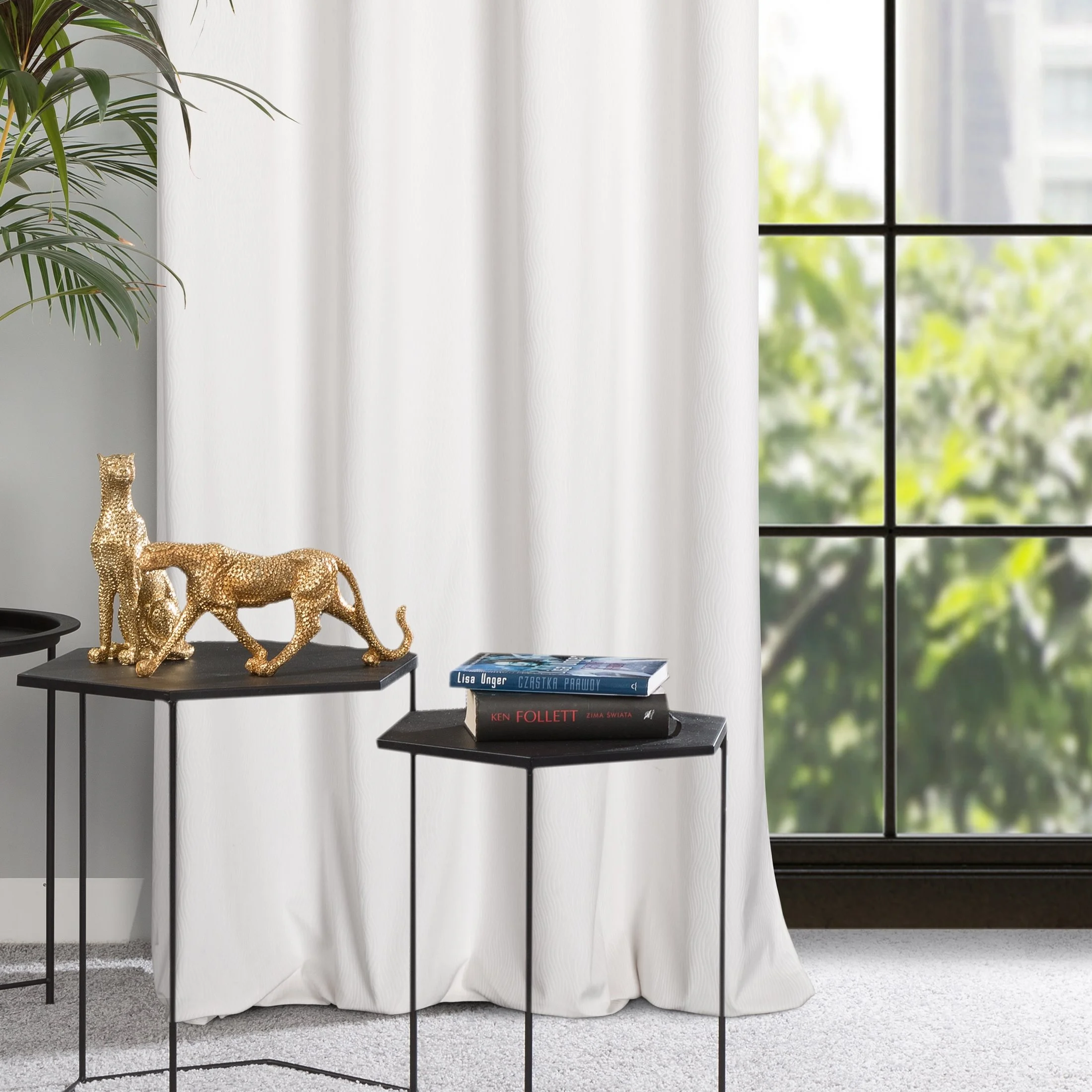 Zasłona biała z wytłaczanego welwetu 140x250 cm przelotka - LILI | eurofirany