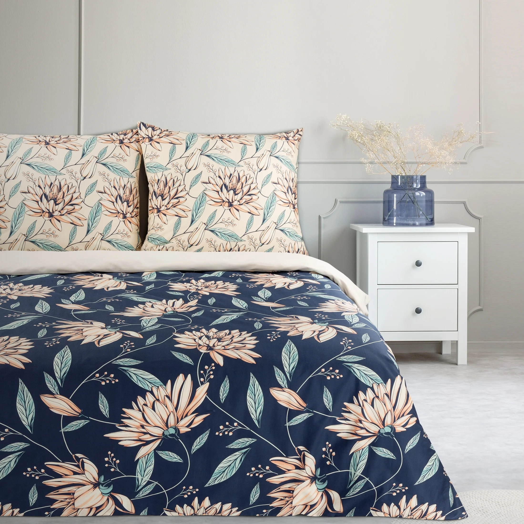 Pościel 140x200 cm bawełniana kolor granatowy, jasnobeżowy z wzorem kwiatowym NIKA 49 | 