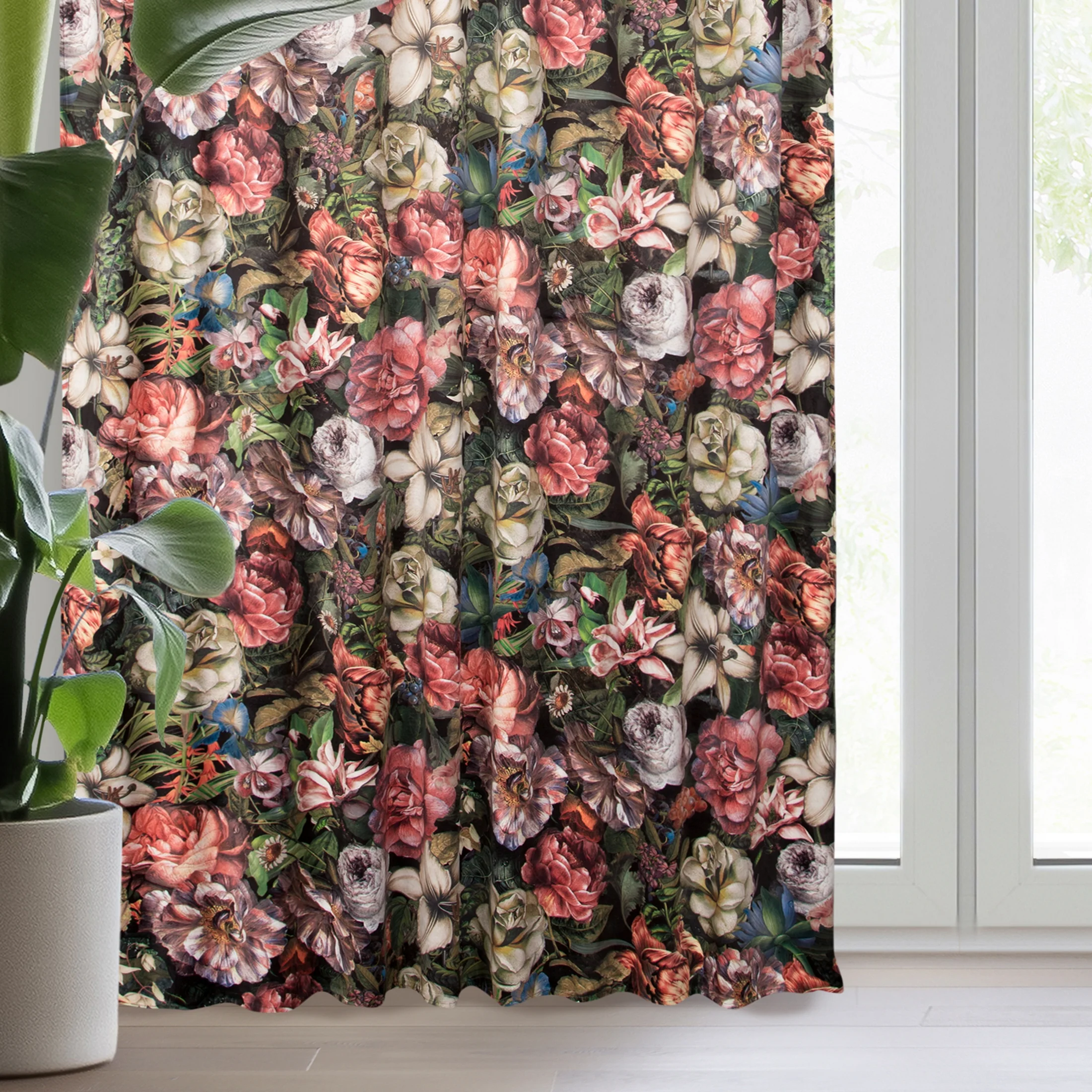 Zasłona bordowo, zielona ze wzorem kwiatowym z welwetu 140x270 cm taśma /szelki - PEONIA | eurofirany