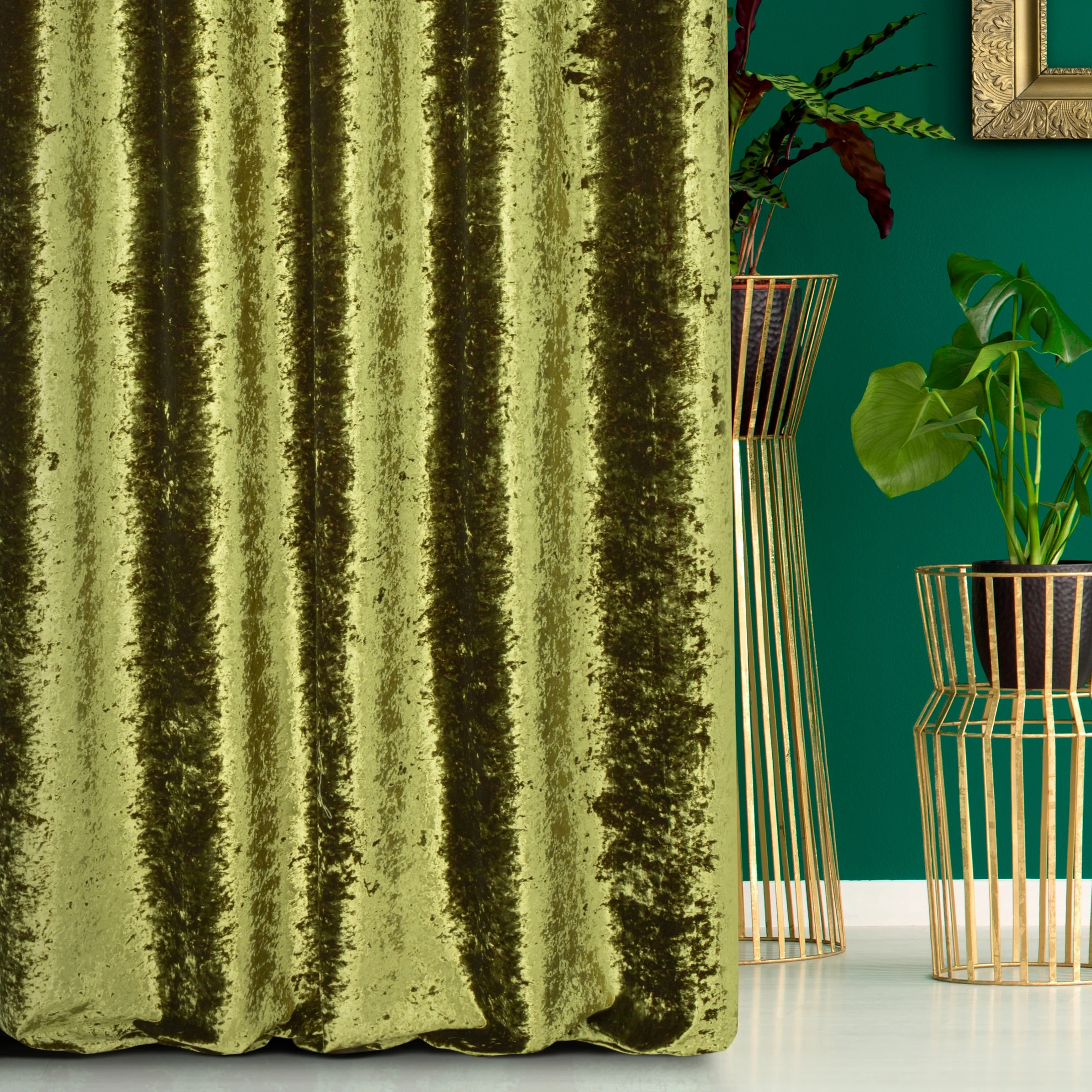 Tkanina zasłonowa, gruba, welwetowa, z połyskiem i efektem gniecenia