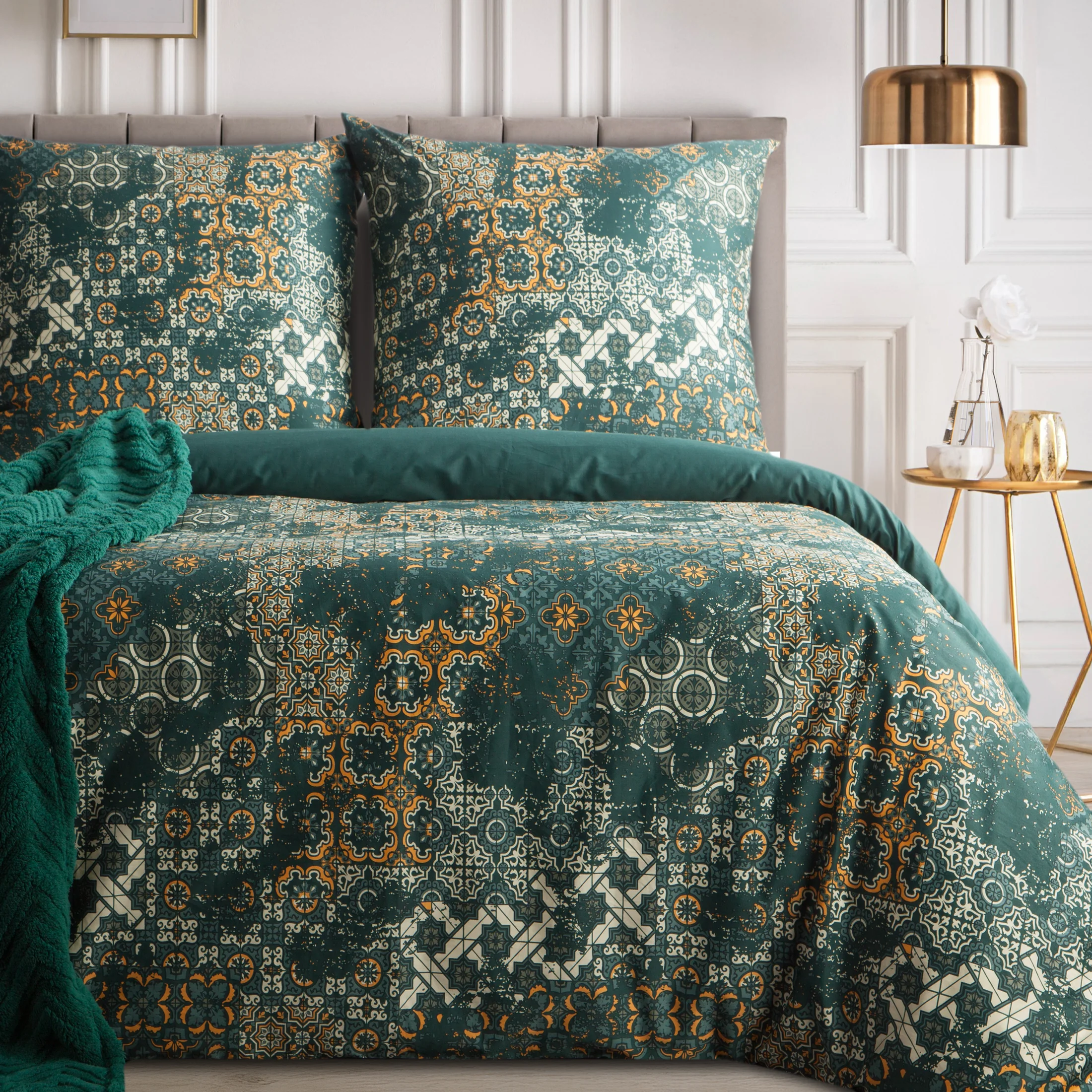 Pościel 220x200 cm z satyny bawełnianej kolor ciemnozielony, jasnozłoty z motywem mozaiki SPRING 69 | eurofirany
