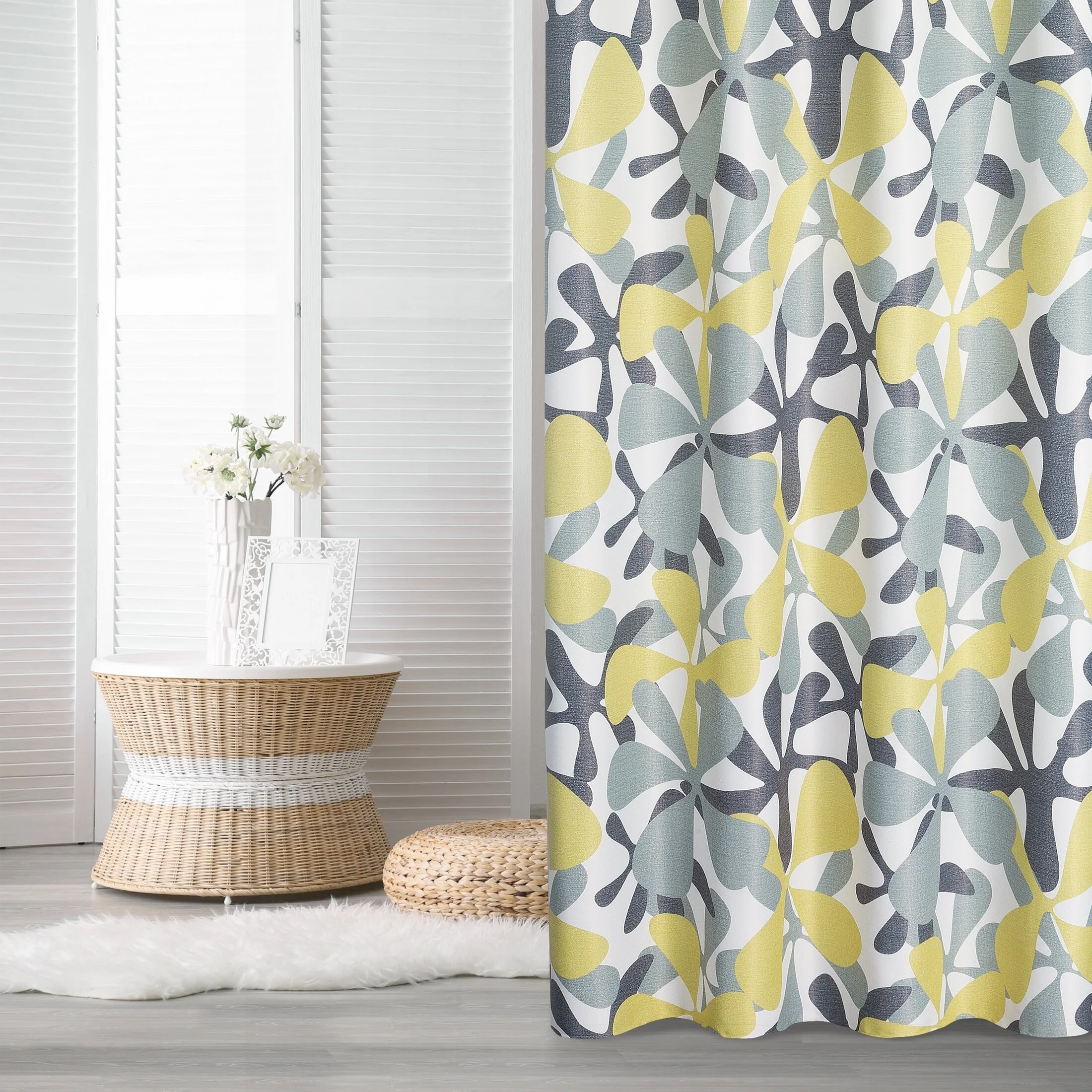 Zasłona biało, żółta w graficzny wzór kwiatów 140x250 cm przelotka - DORIN - Design 91 | eurofirany