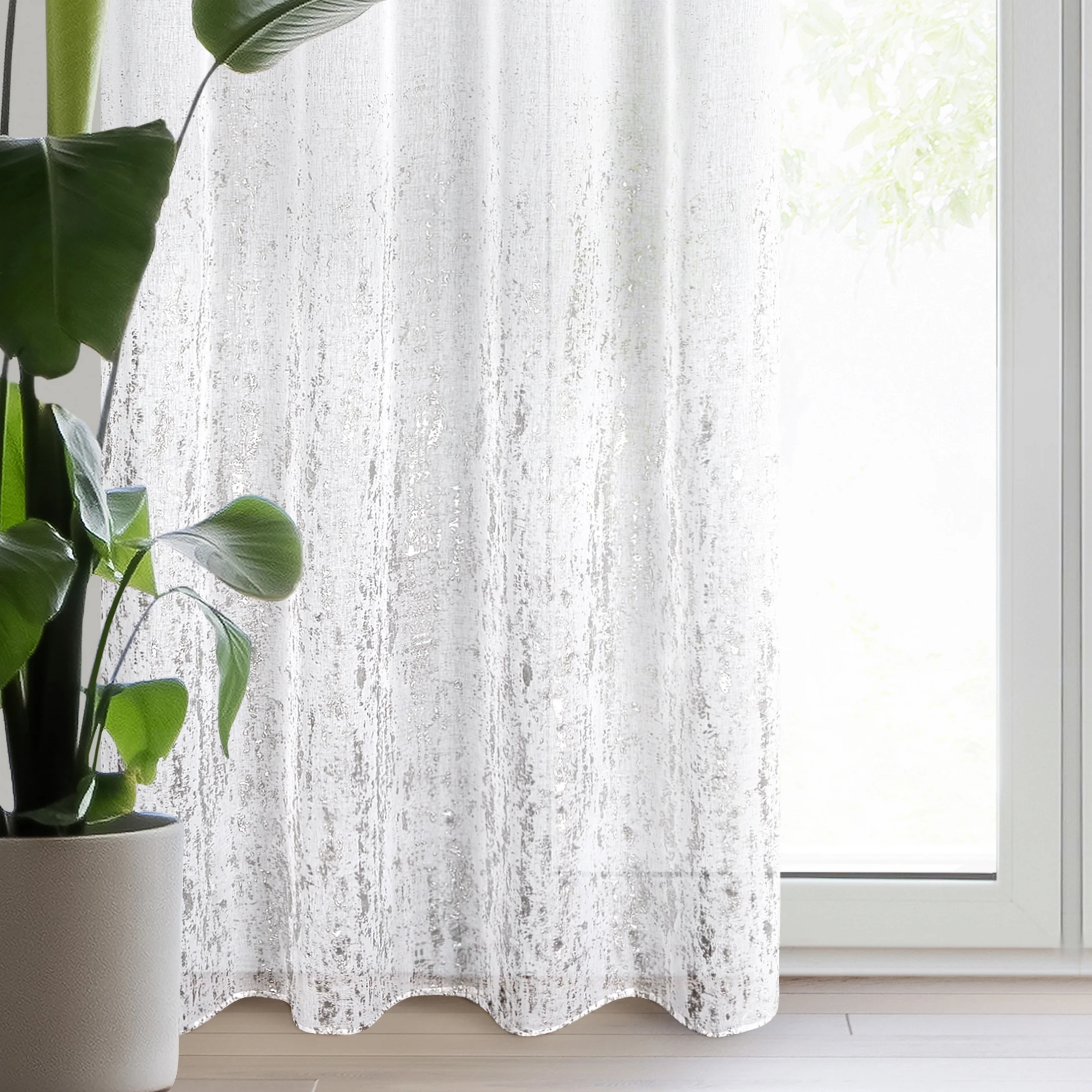 Firana biało, srebrzysta zdobiona nadrukiem przecierki 140x270 cm taśma OLIVIA | eurofirany