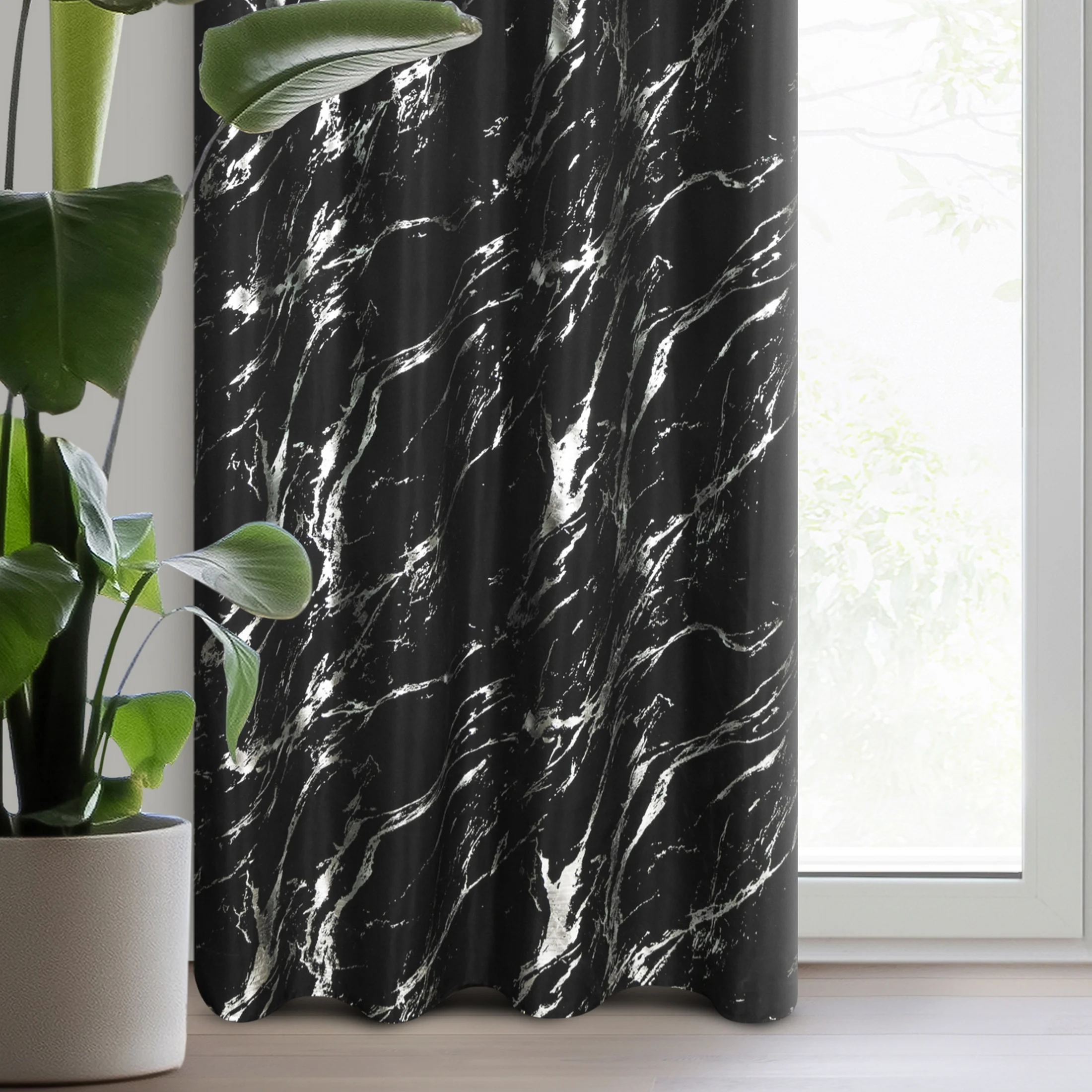 Zasłona czarno, srebrzysta zdobiona nadrukiem marmurku 140x250 cm przelotka LANI | eurofirany