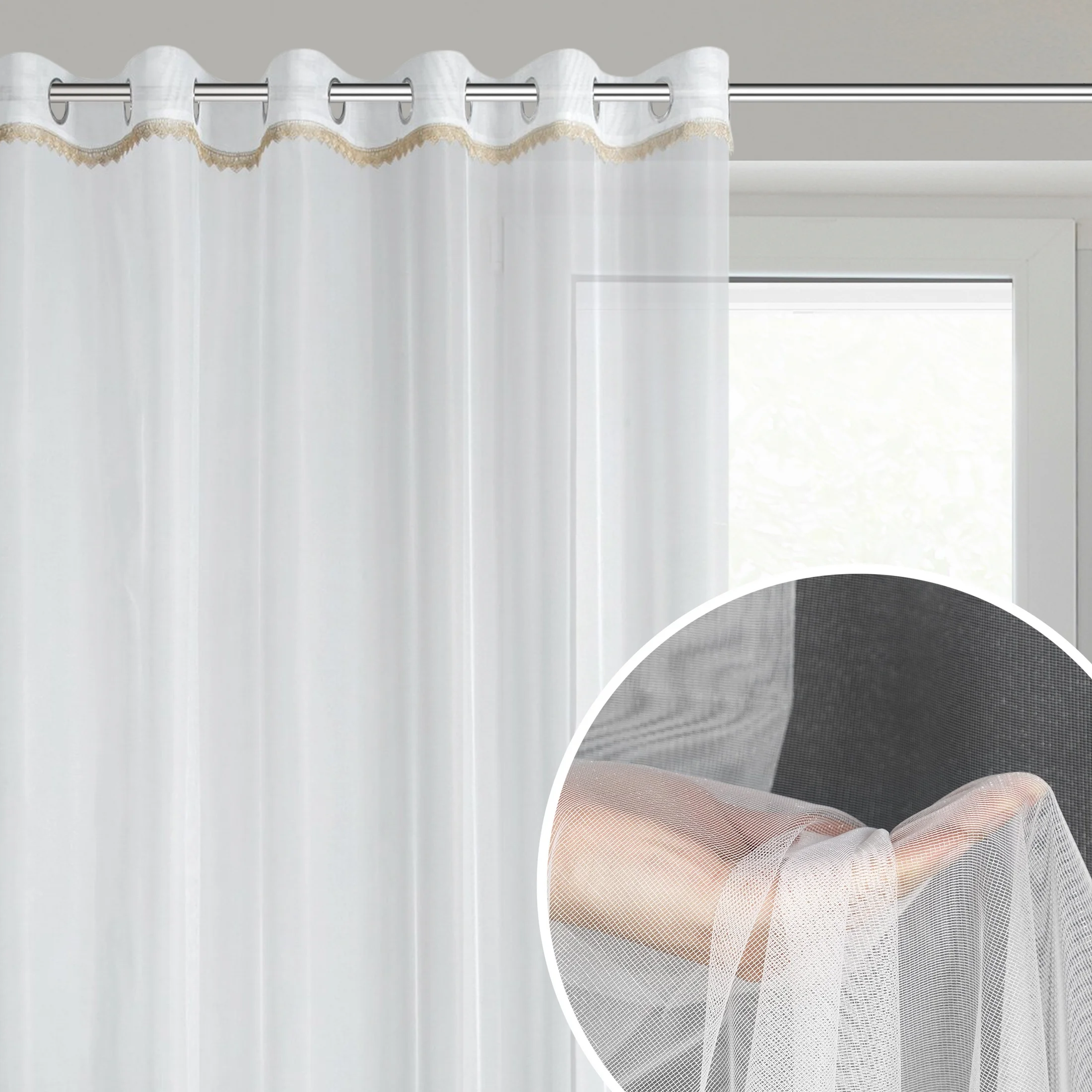 Firana biała z gładkiej matowej mikrosiateczki z ozdobną złotą koronką 300x250 cm przelotka MERIL | eurofirany