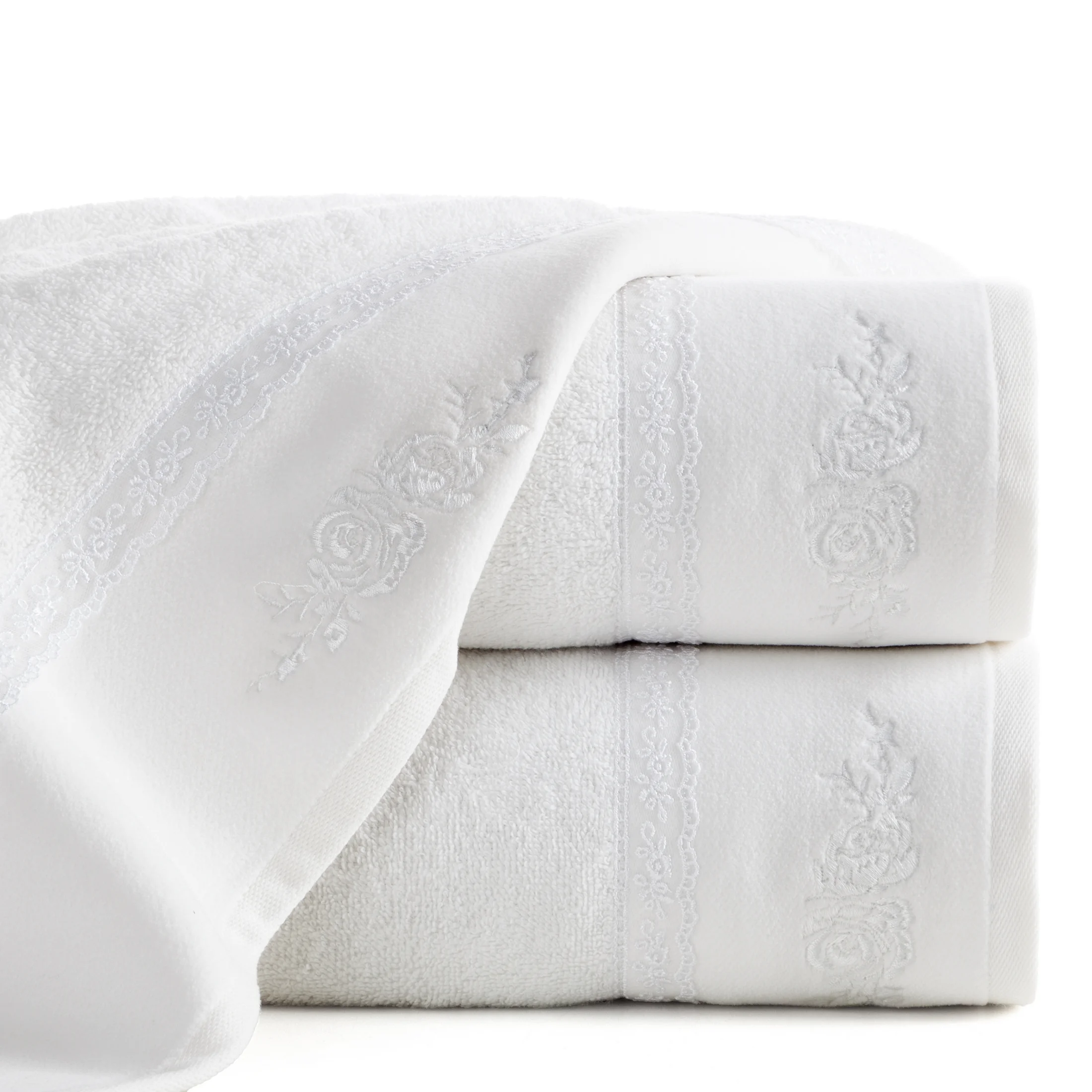 Ręcznik kąpielowy 70x140 cm bawełniany kolor biały z koronką oraz subtelnym haftem 500 g/m2 SISI