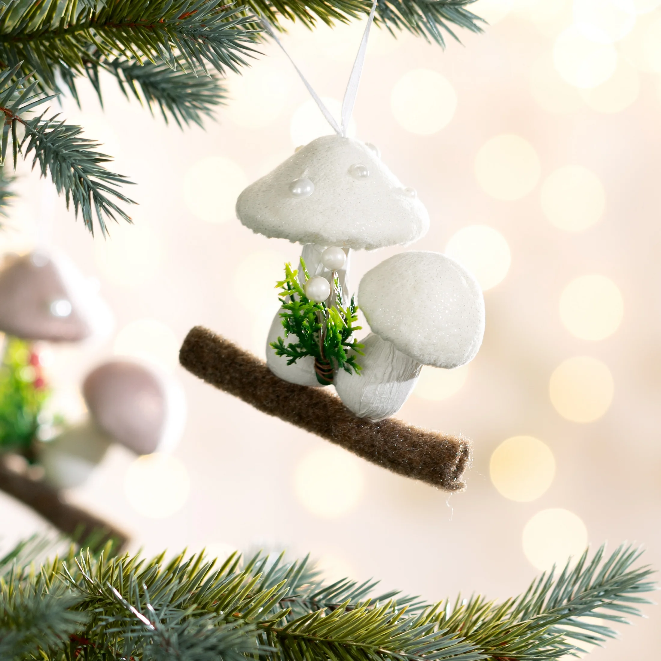 Ozdoba choinkowa w formie GRZYBKÓW na gałązce |