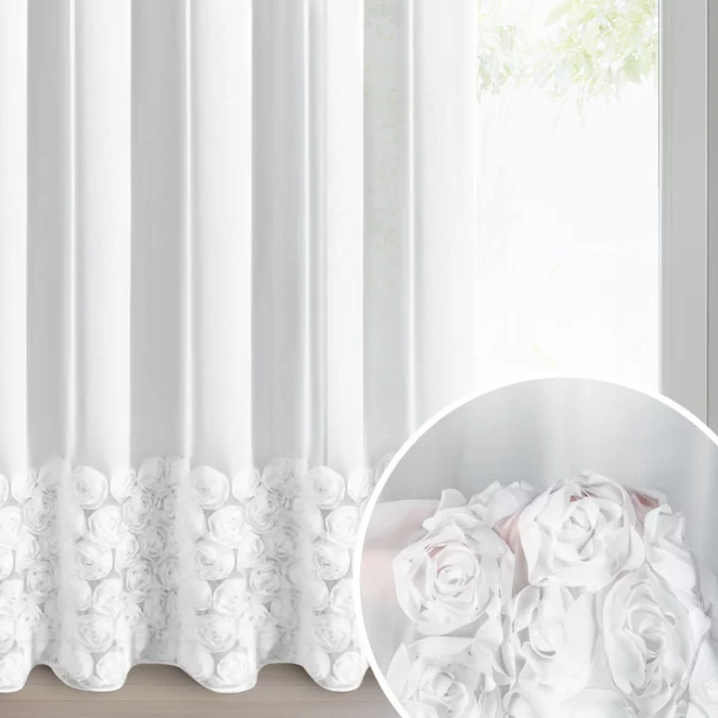 Firana biała z szyfonu zdobiona aplikacją 3D w róże 350x250 cm przelotka - ROSES - Eva Minge
