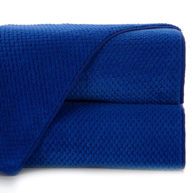 Ręcznik kąpielowy 50x90 cm szybkoschnący z mikrofibry kolor granatowy o ryżowej strukturze 280 g/m2 ZOE 1