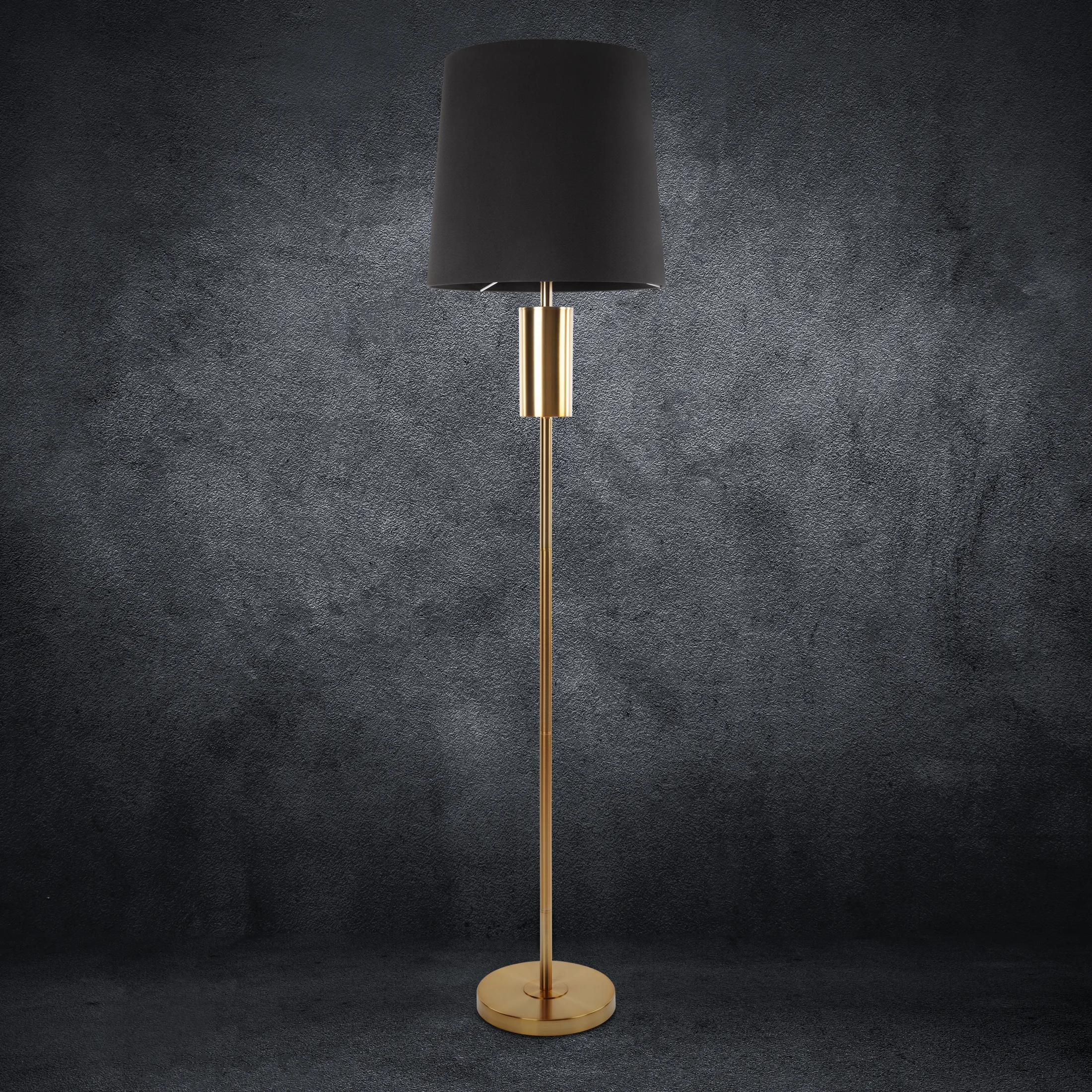 Lampa stojąca do salonu czarna LETI w minimalistycznym stylu
