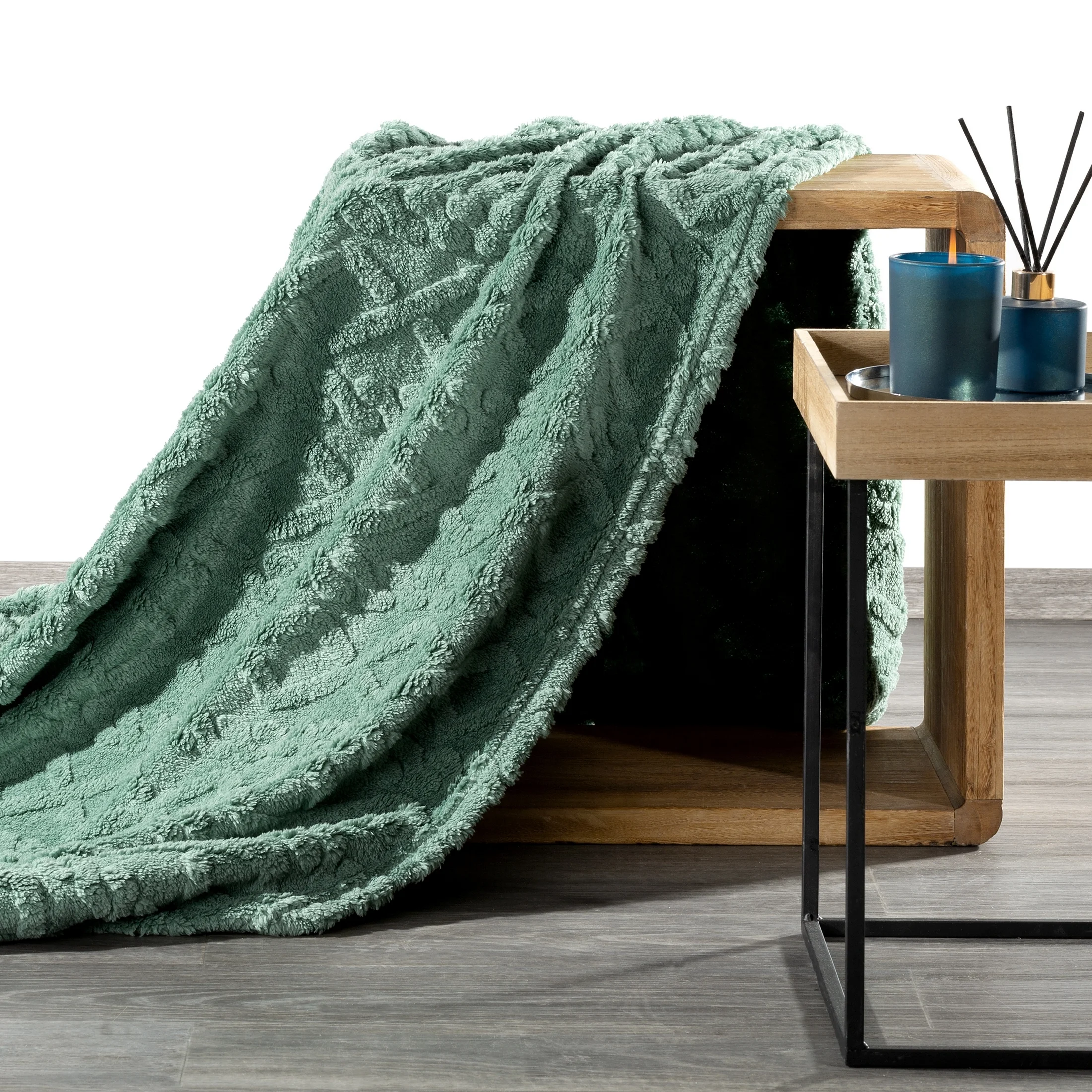 Koc 200x220 cm miętowy z ozdobnym plecionym warkoczem Design 91