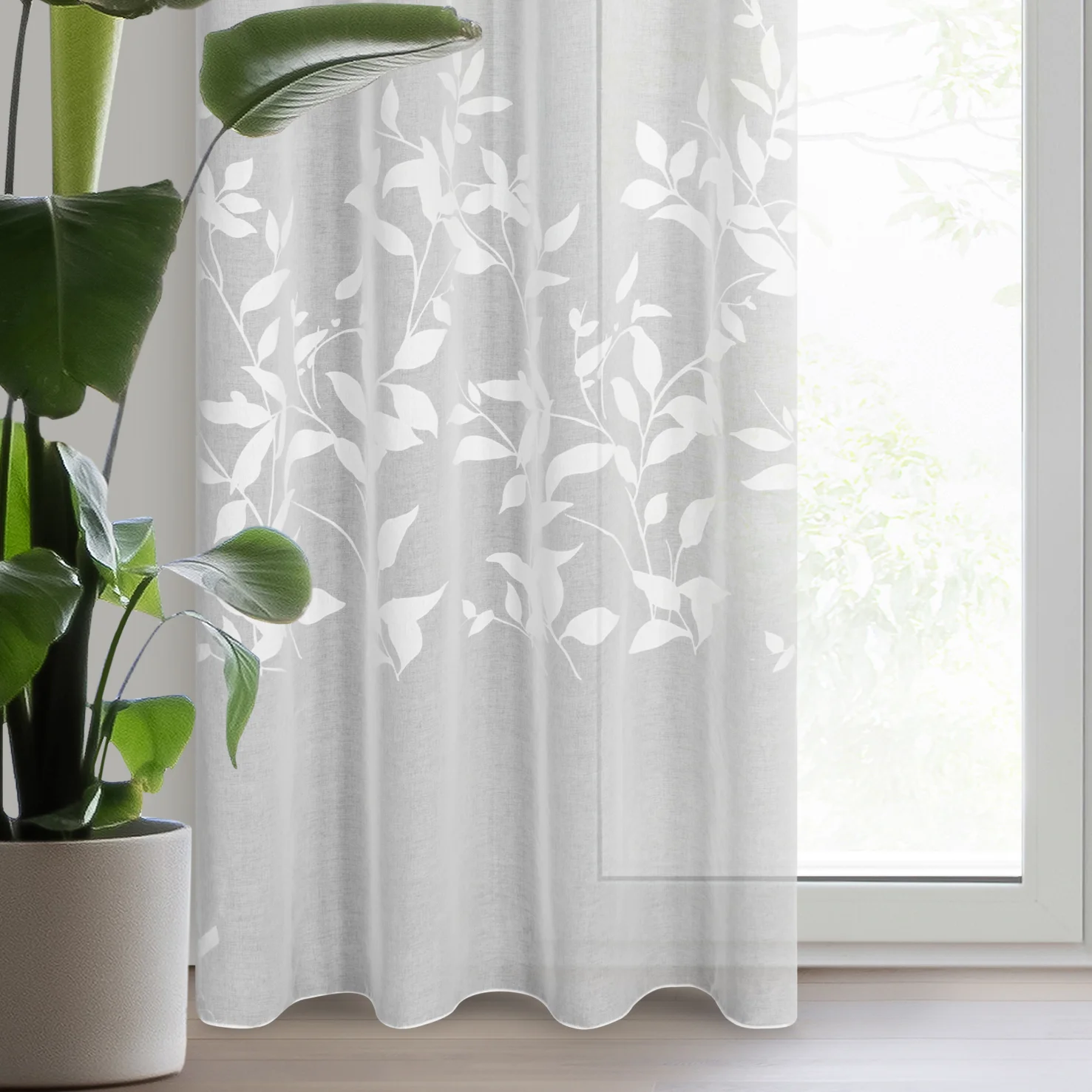 Firana biała z etaminy zdobiona motywem roślinnym 140x250 cm przelotka ESTELLA