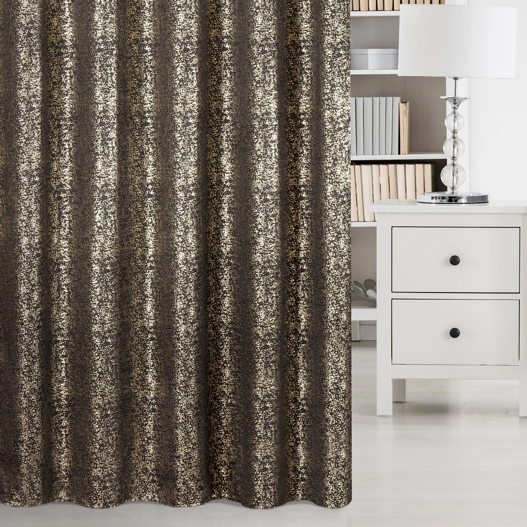 Zasłona czarna ze złotą przecierką, zaciemniająca 135x270cm taśma - EBRU | eurofirany