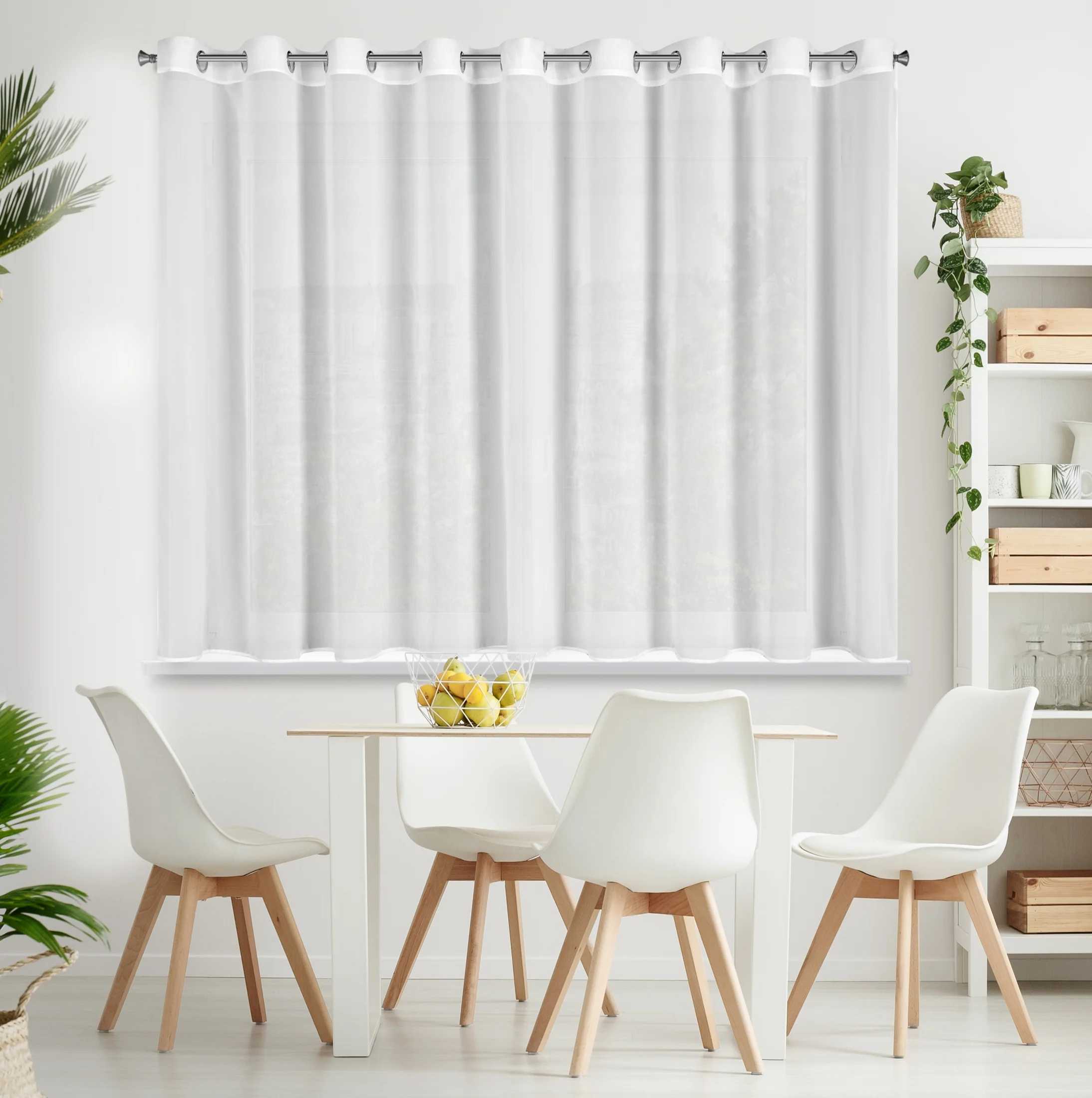 Firana biała z lekkiej tkaniny szyfonowej z delikatnym połyskiem 295x160 cm przelotka ARLETA | eurofirany