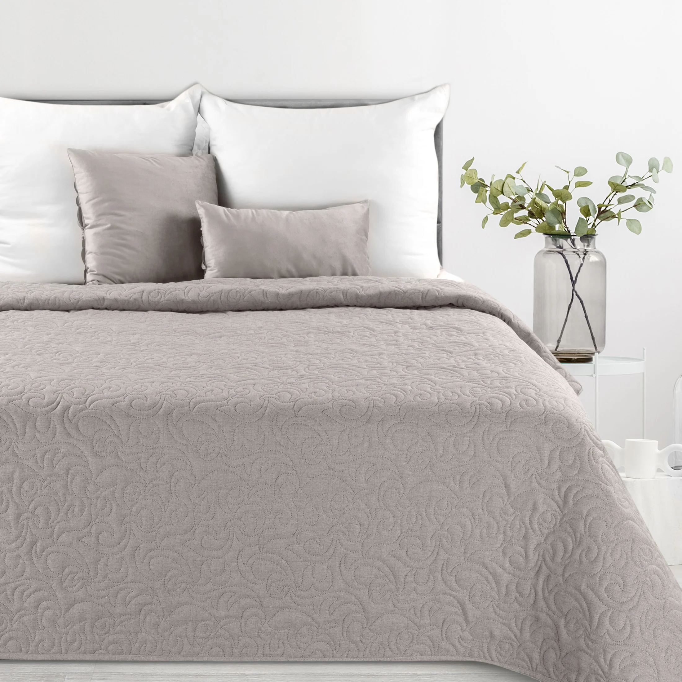 Narzuta z tkaniny imitującej len popielata 200x220 cm na łóżko pikowana metodą hot press LENA 4 Eurofirany Premium | eurofirany