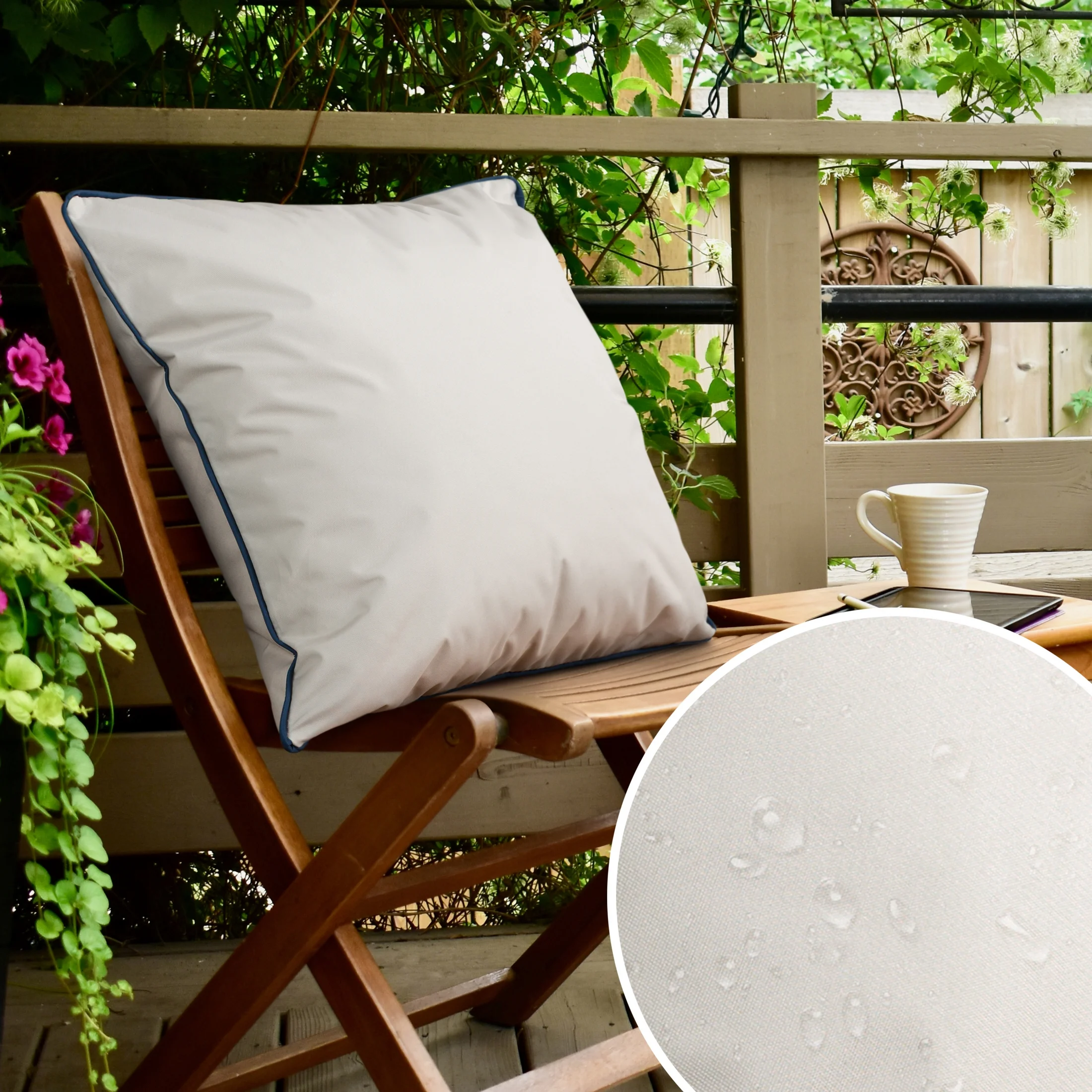 Poszewka na poduszkę 45x45 cm z tkaniny wodoodpornej biała idealna na taras oraz balkon GARDEN | eurofirany