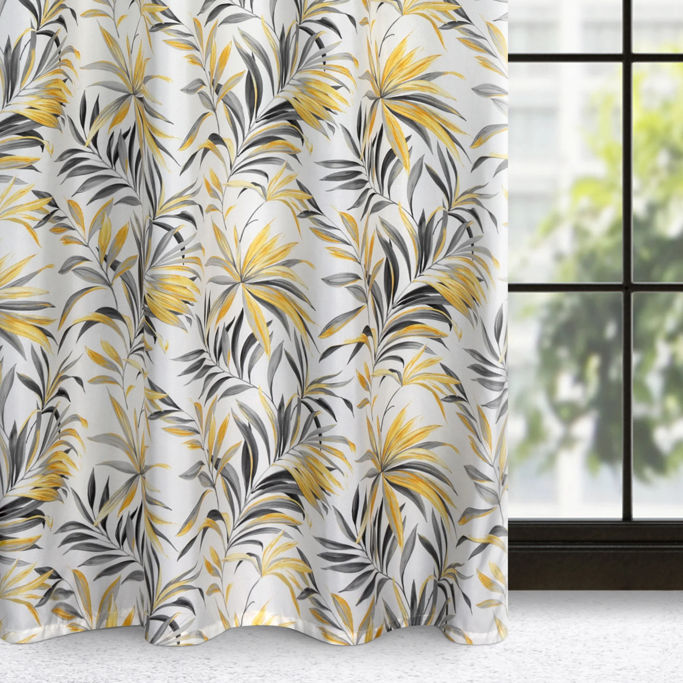 Zasłona ELIA z nadrukiem żółto-szarych liści na białym tle z lekkiej mikrofibry | eurofirany